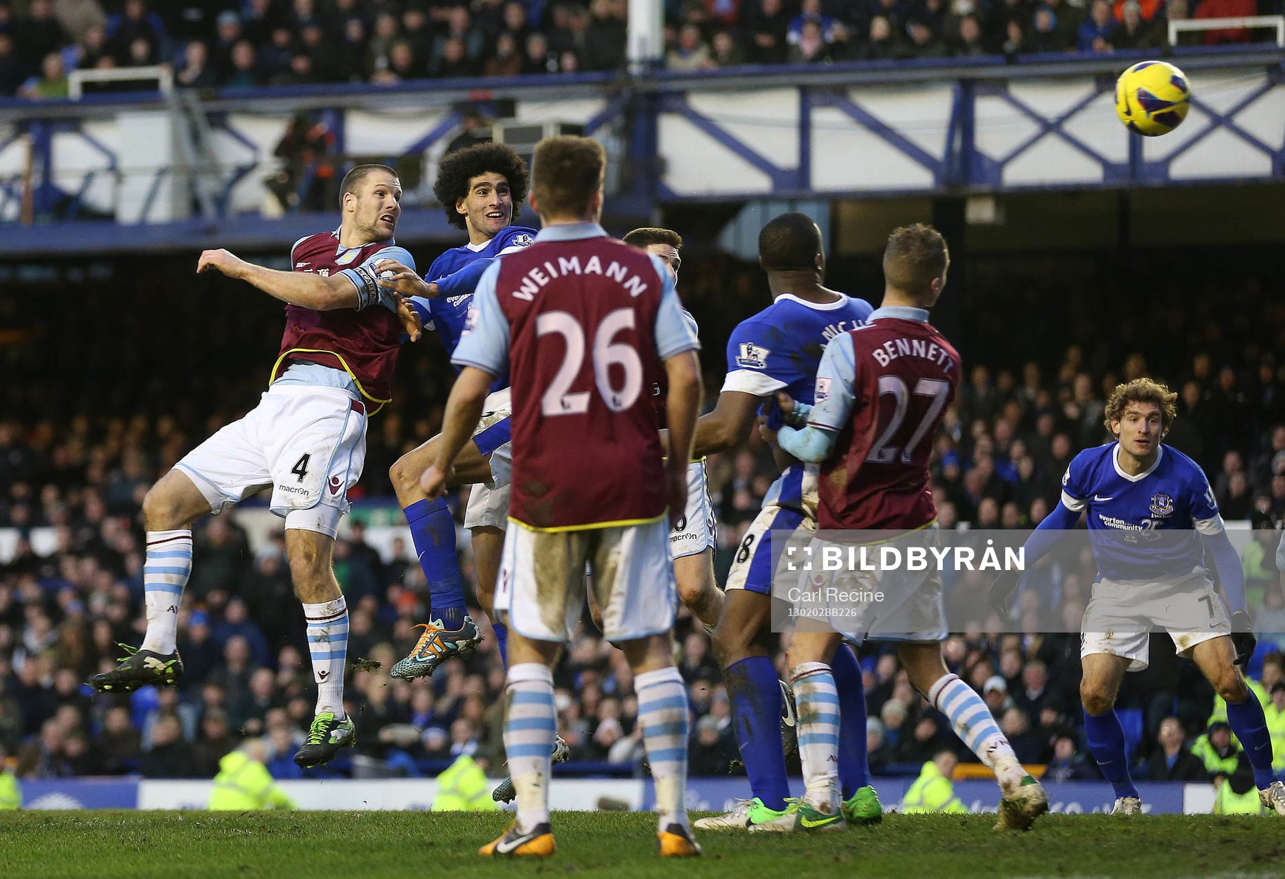 Football - Everton v Aston Villa - Barclays Premier League