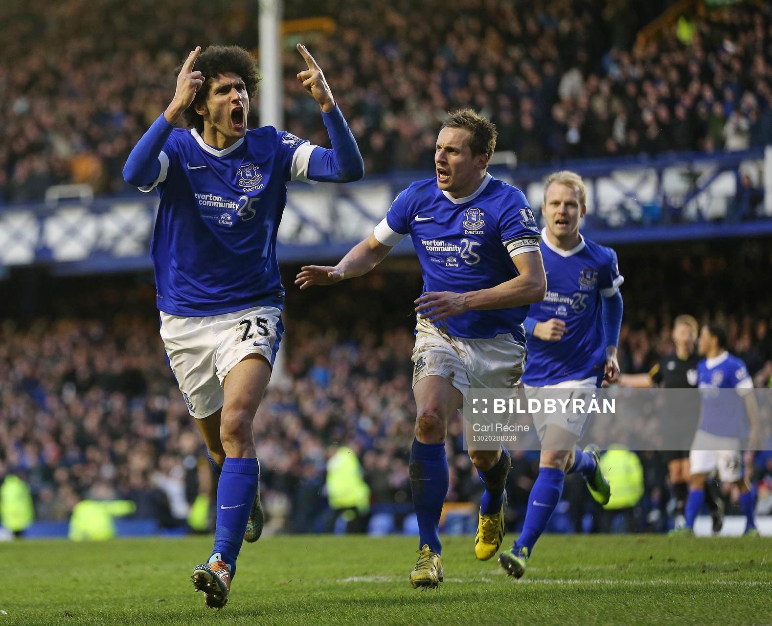 Football - Everton v Aston Villa - Barclays Premier League