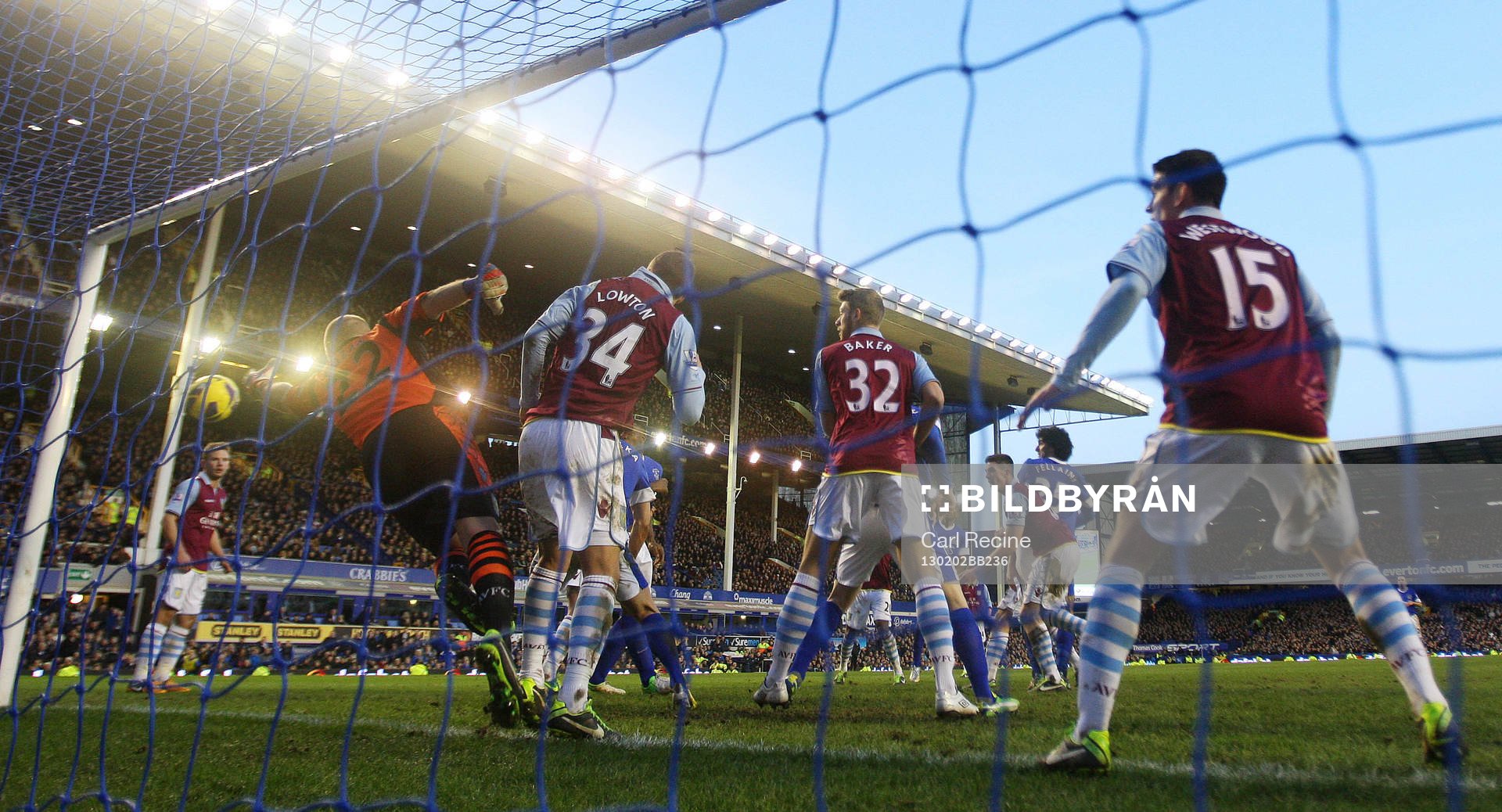 Football - Everton v Aston Villa - Barclays Premier League