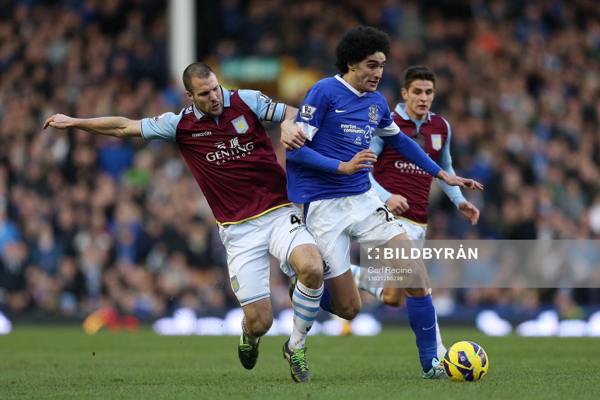Football - Everton v Aston Villa - Barclays Premier League