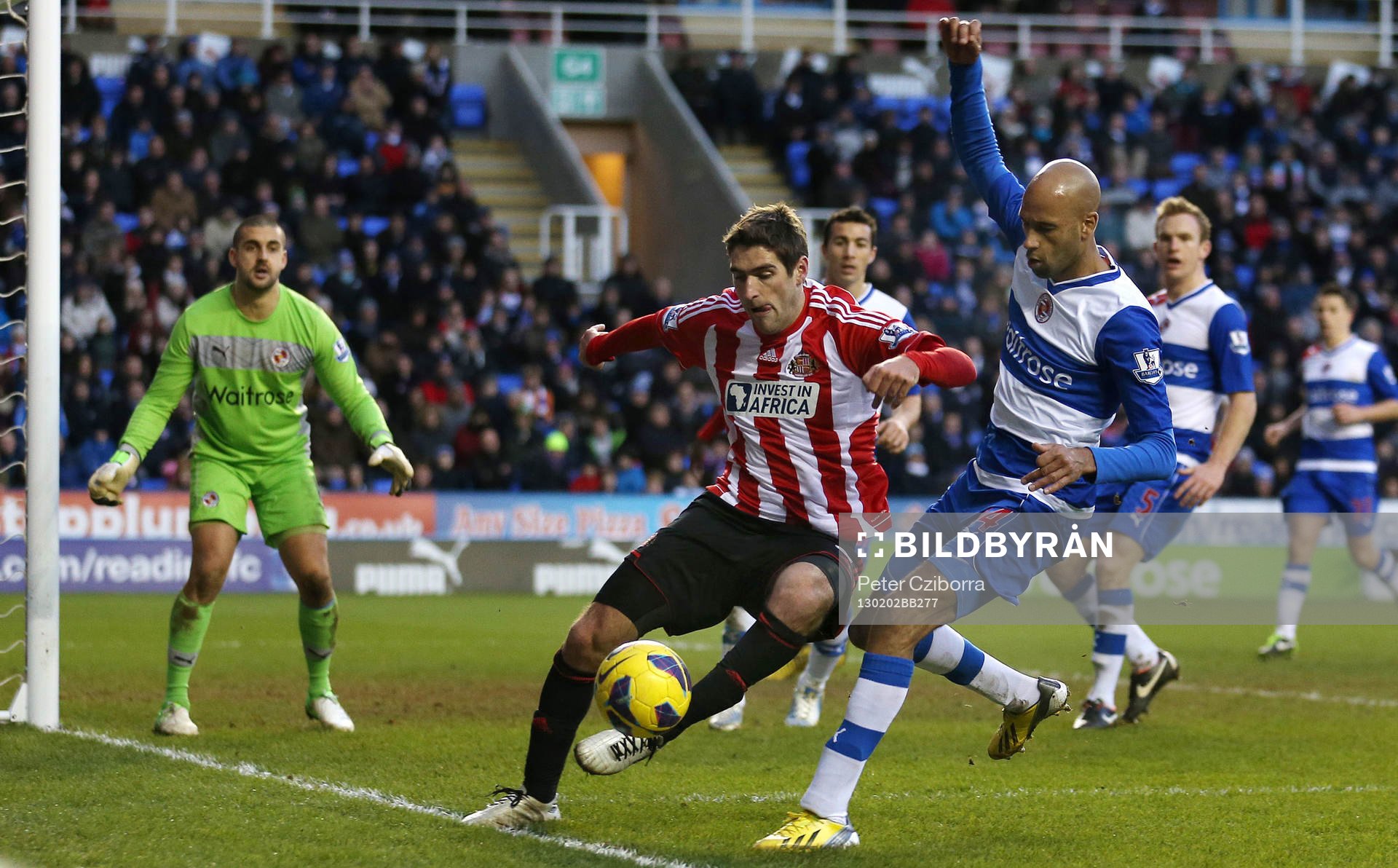 Football - Reading v Sunderland - Barclays Premier League