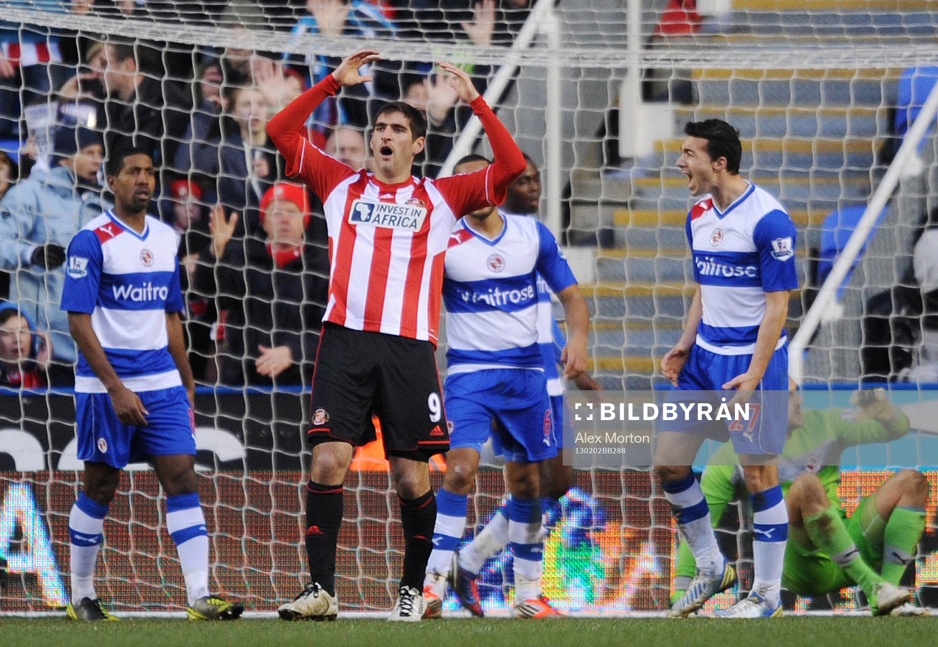 Football - Reading v Sunderland - Barclays Premier League