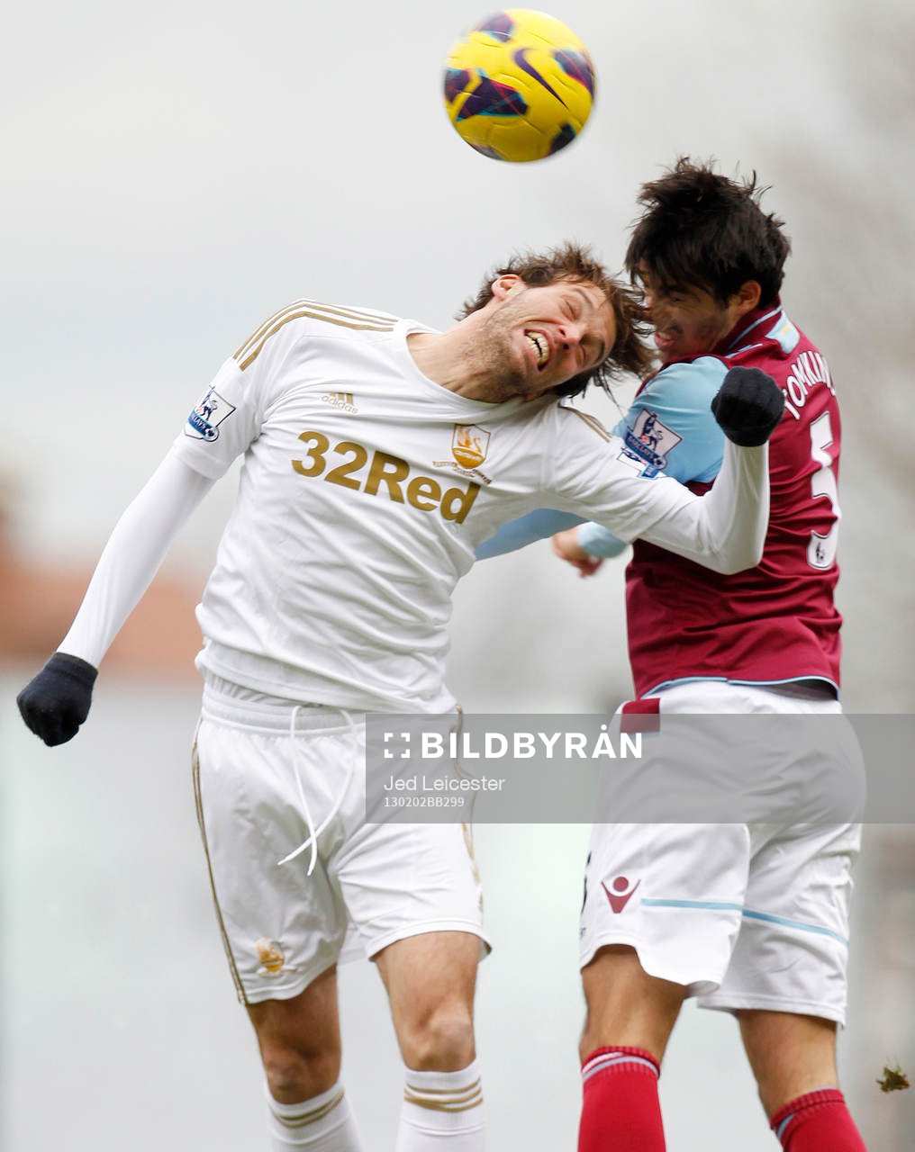 Football - West Ham United v Swansea City - Barclays