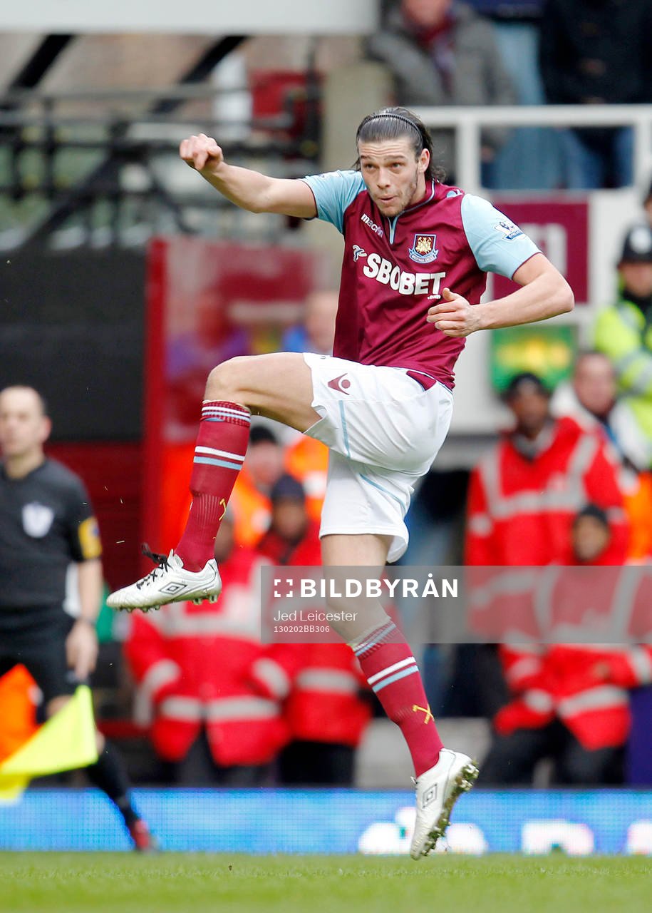 Football - West Ham United v Swansea City - Barclays