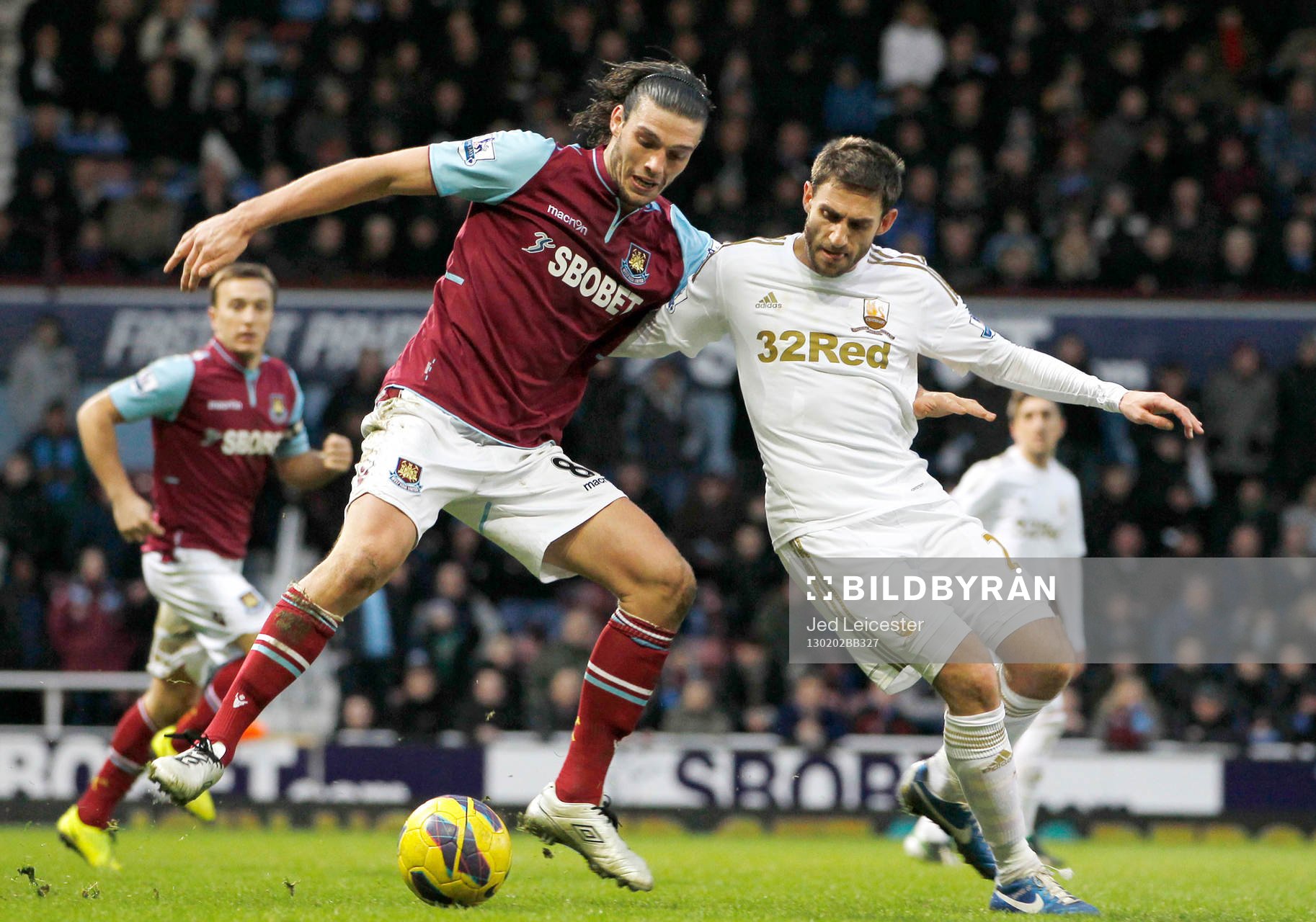 Football - West Ham United v Swansea City - Barclays