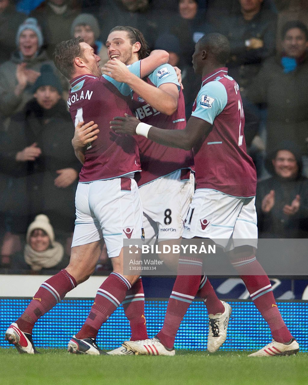 Football - West Ham United v Swansea City - Barclays