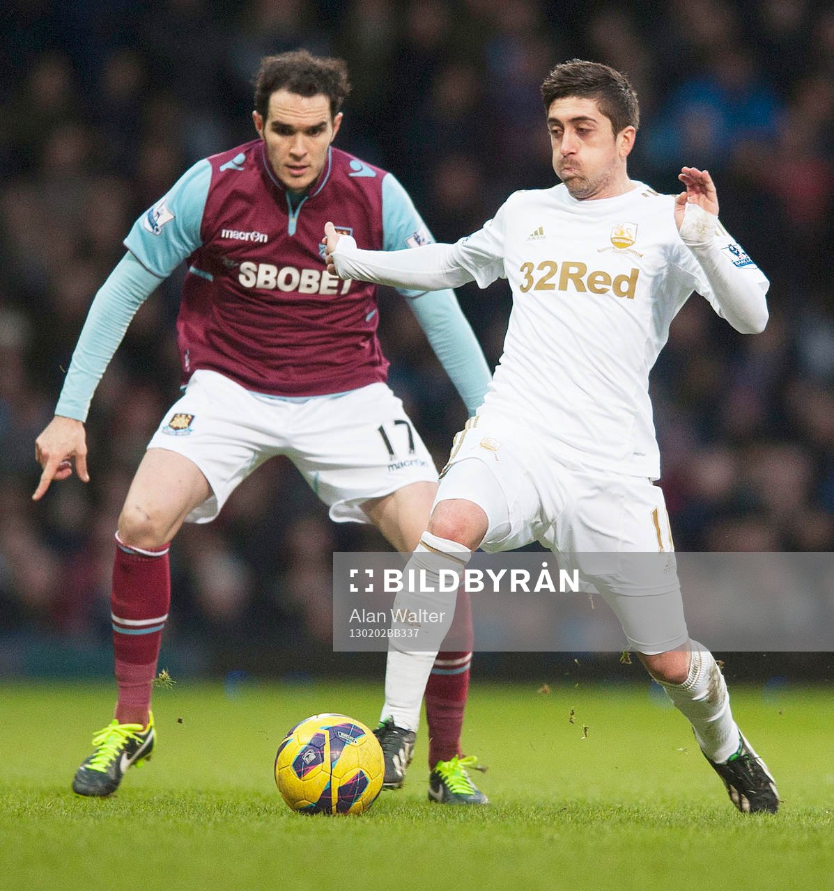 Football - West Ham United v Swansea City - Barclays