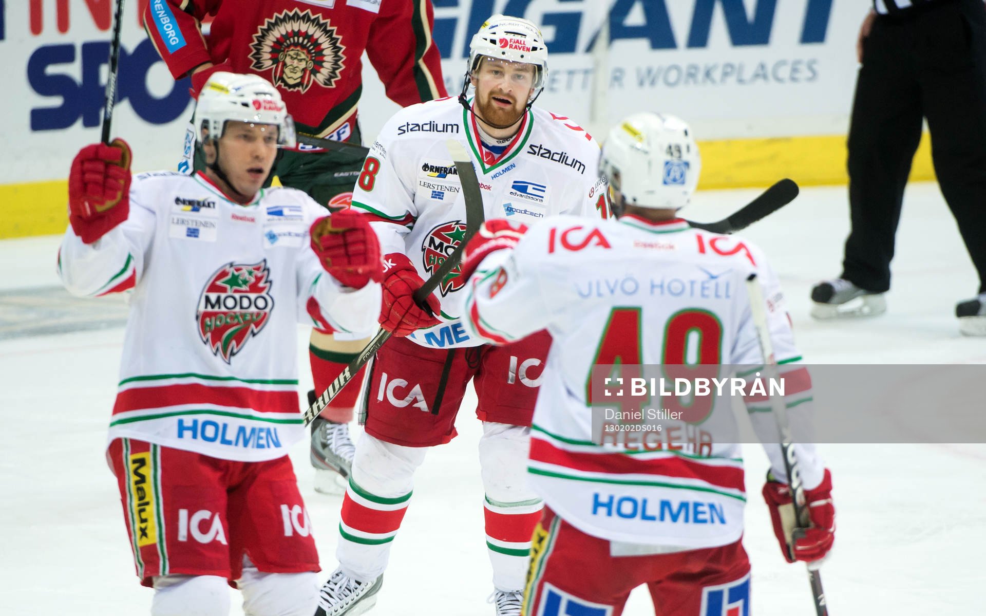 Richie Regehr, Modo, gör 1-1, jubel