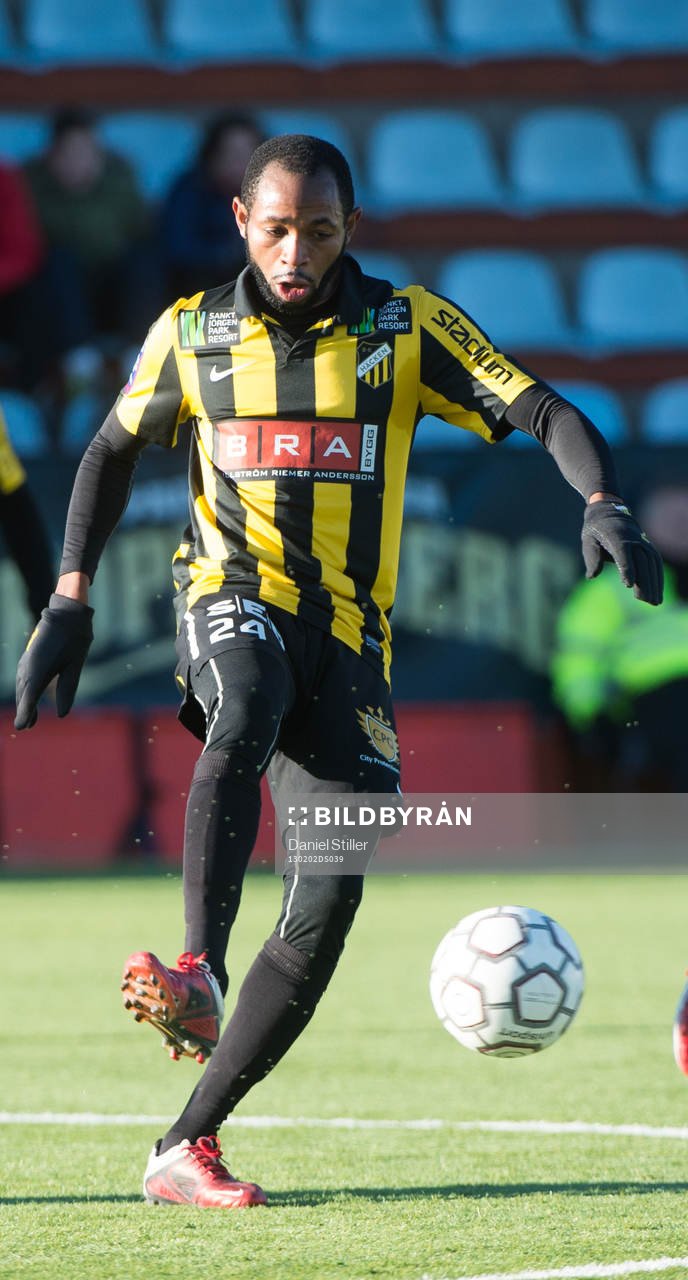 René Makondele, Häcken