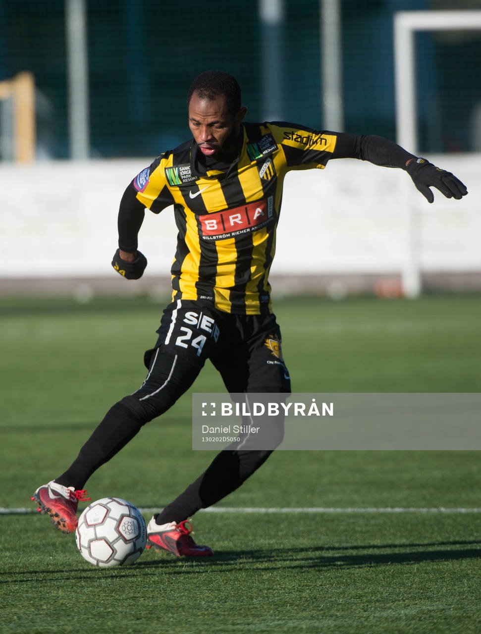 René Makondele, Häcken