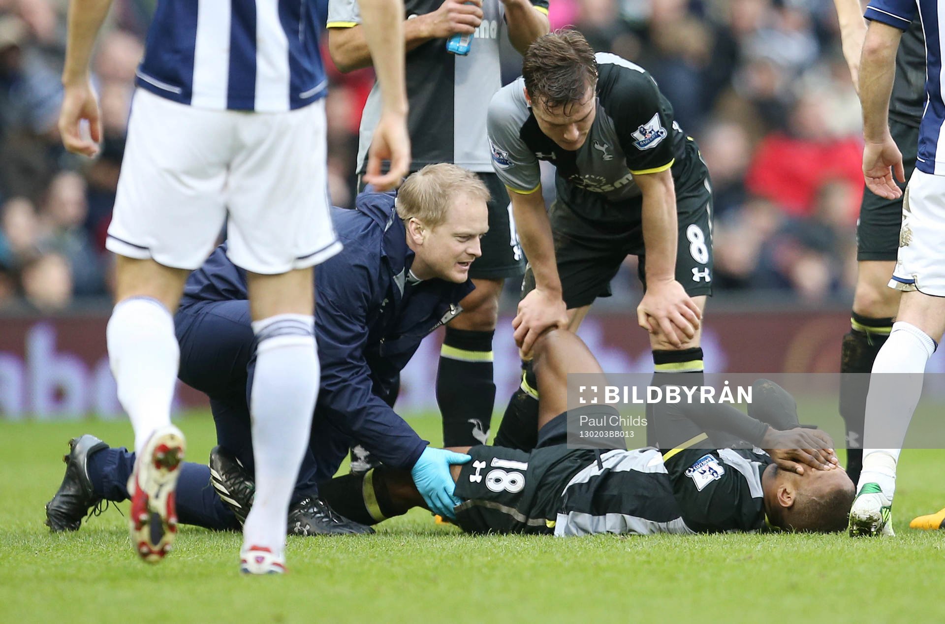 Football - West Bromwich Albion v Tottenham Hotspur -