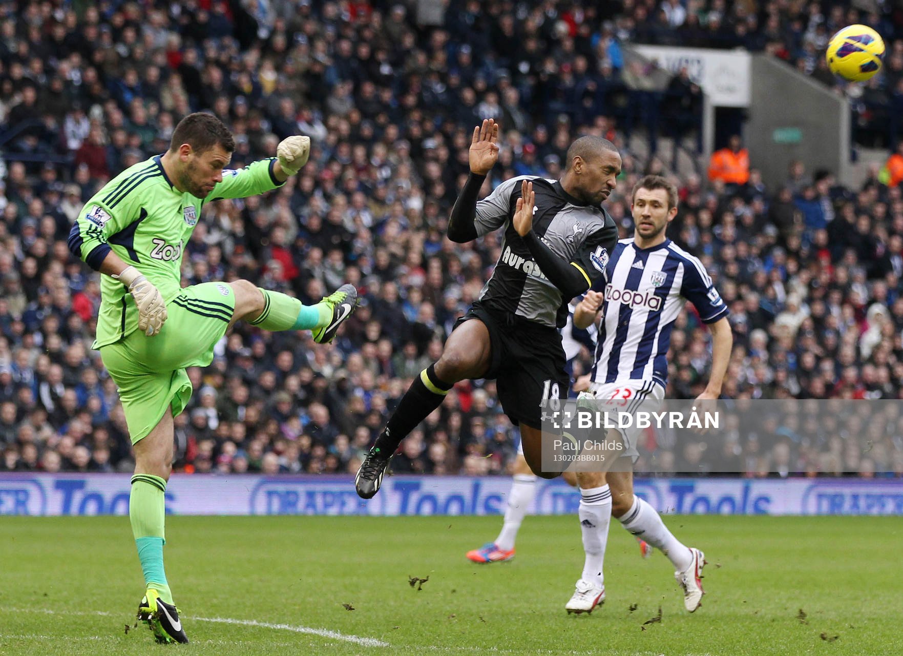 Football - West Bromwich Albion v Tottenham Hotspur -