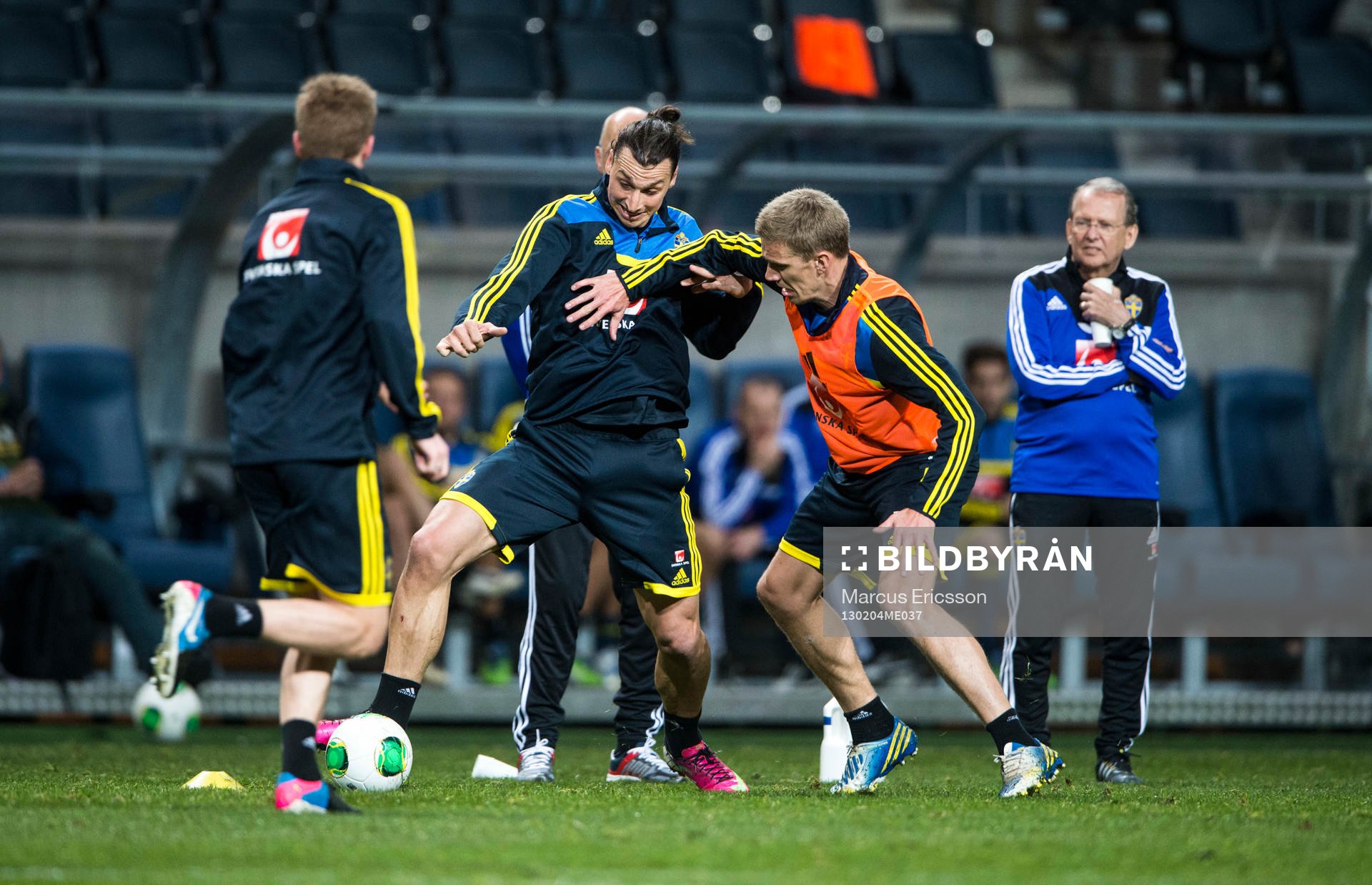 Sverige tränar på Friends Arena