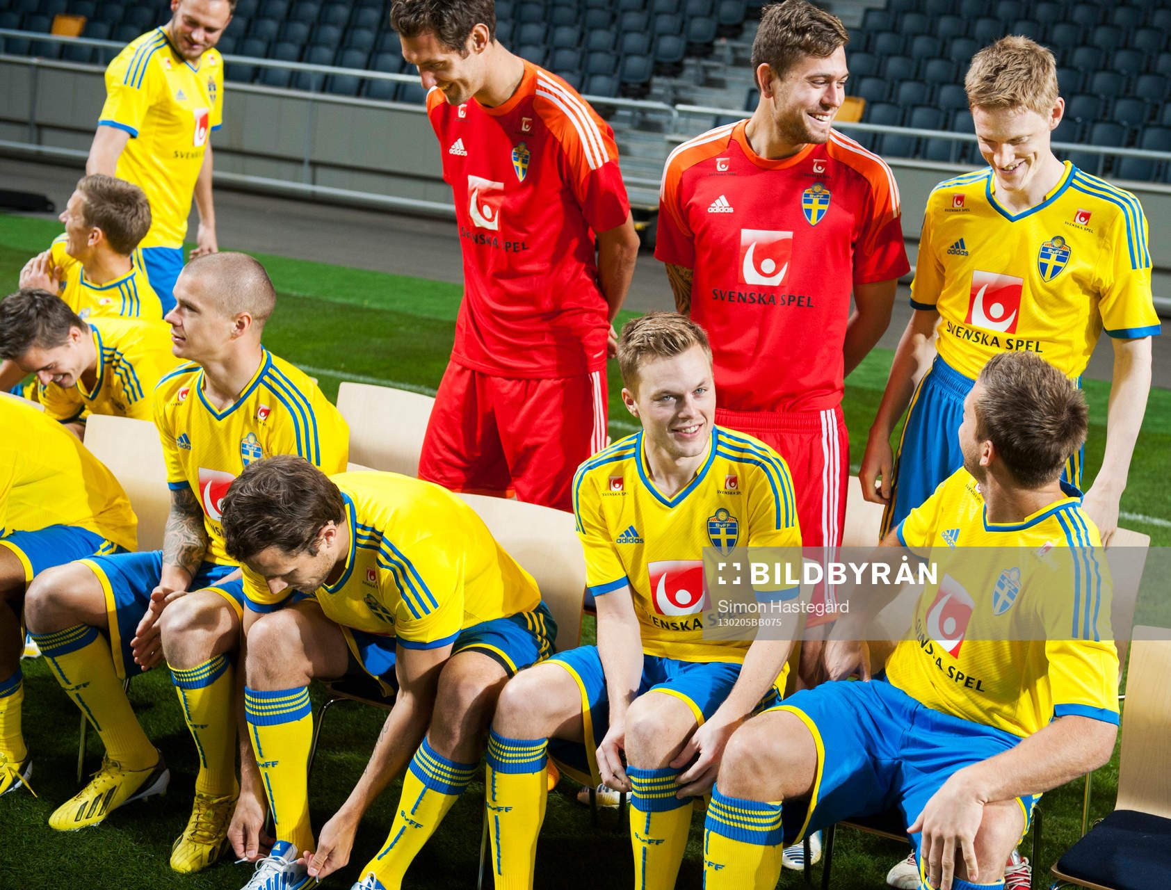 Fotboll, Sverige, Fotografering och träning på Friends