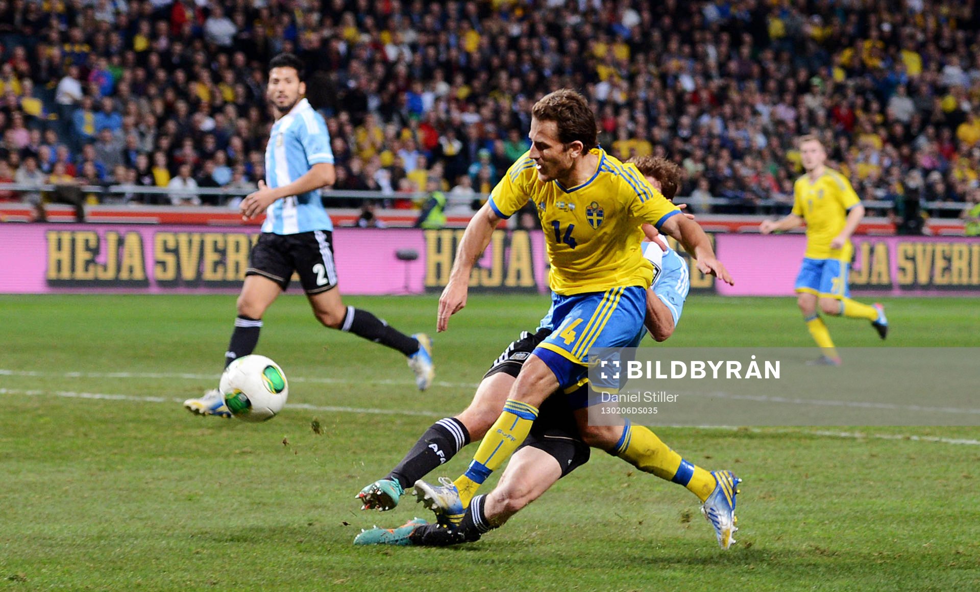 Tobias Hysén, Sverige, skjuter över