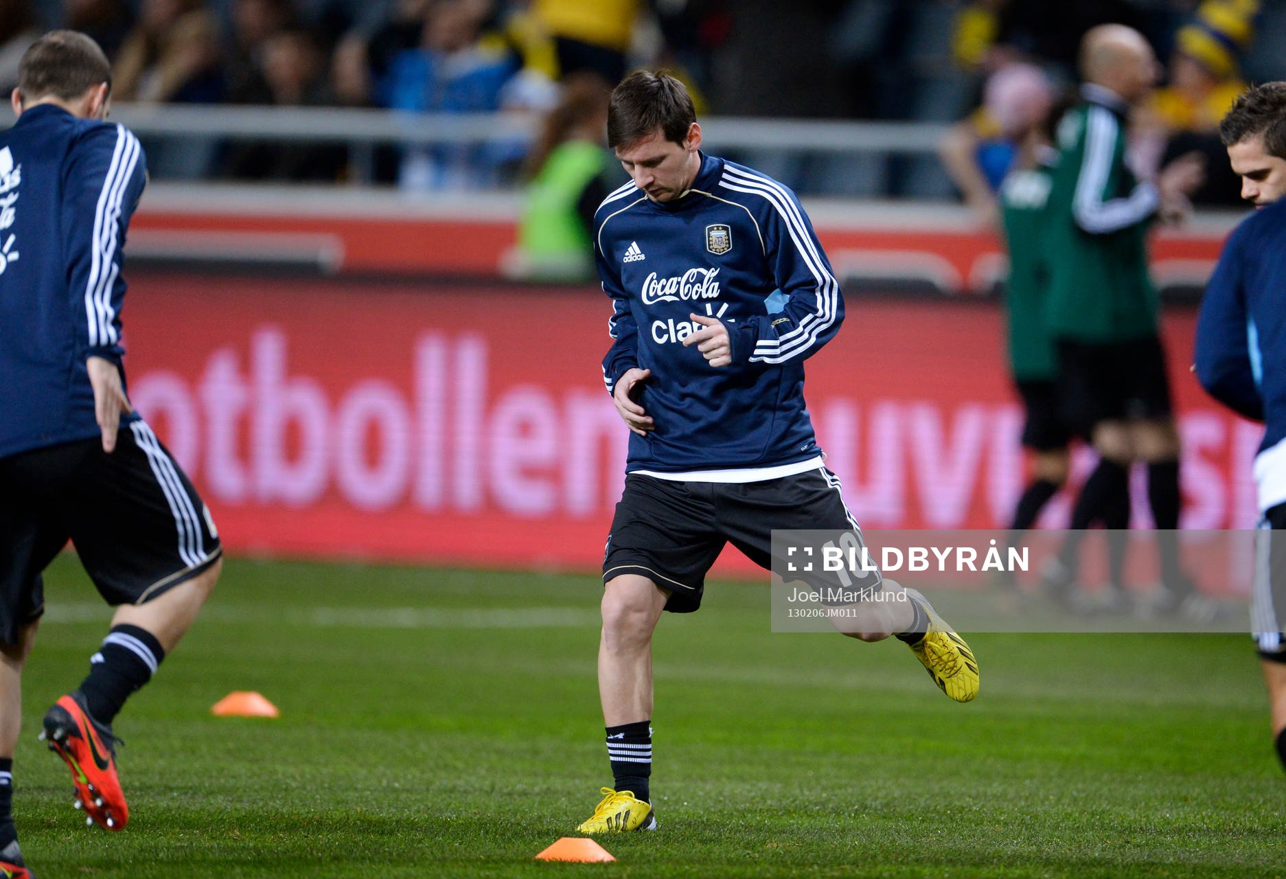 Lionel Messi, Argentina, värmer upp