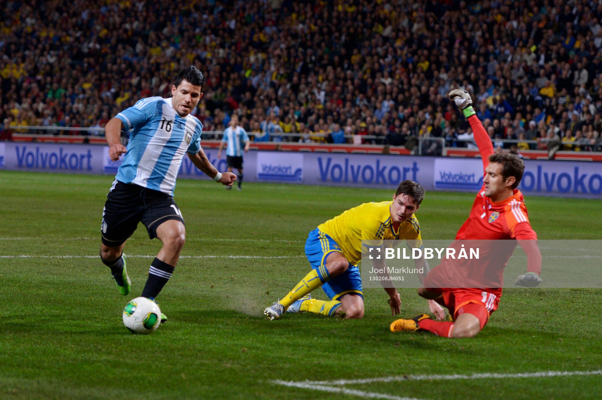 Sergio Aguero, Argentina, Mikael Lustig, Andreas Isaksson,