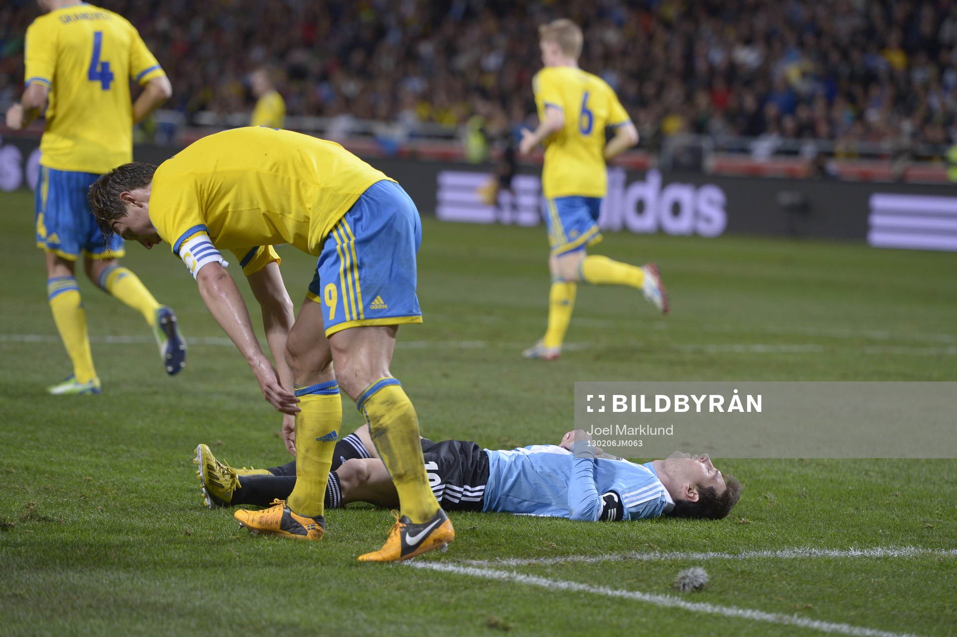 Lionel Messi, Argentina, deppar