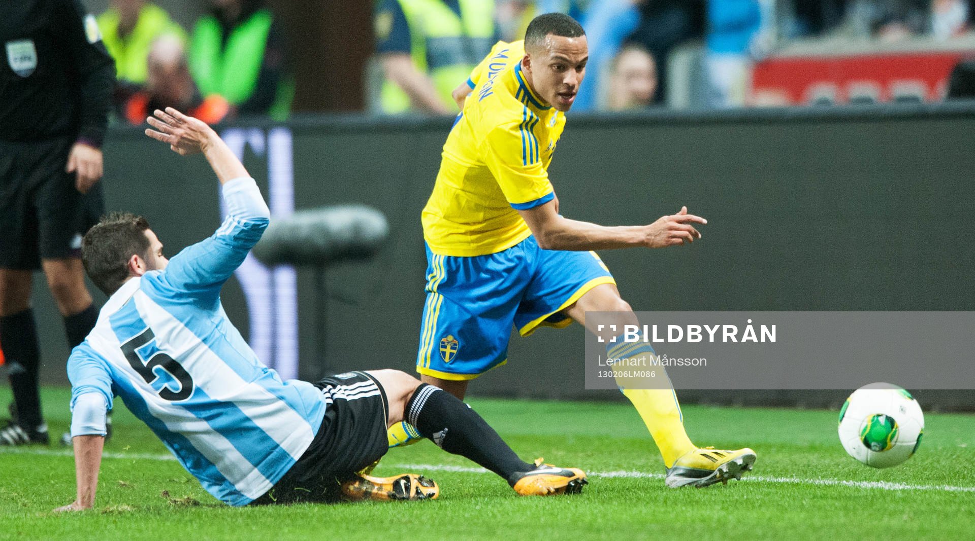 Martin Olsson, Sverige och Fernando Gago, Argentina