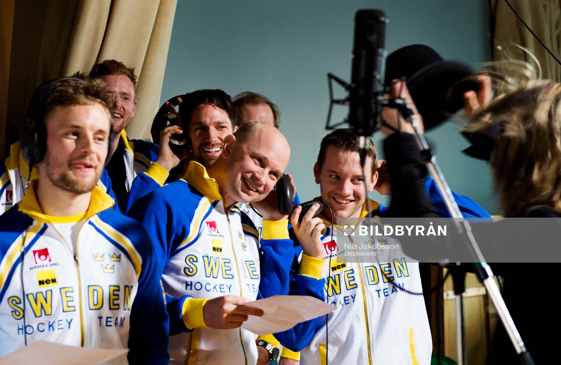 Ishockey, Sverige och The Poodles sjunger in VM-låten