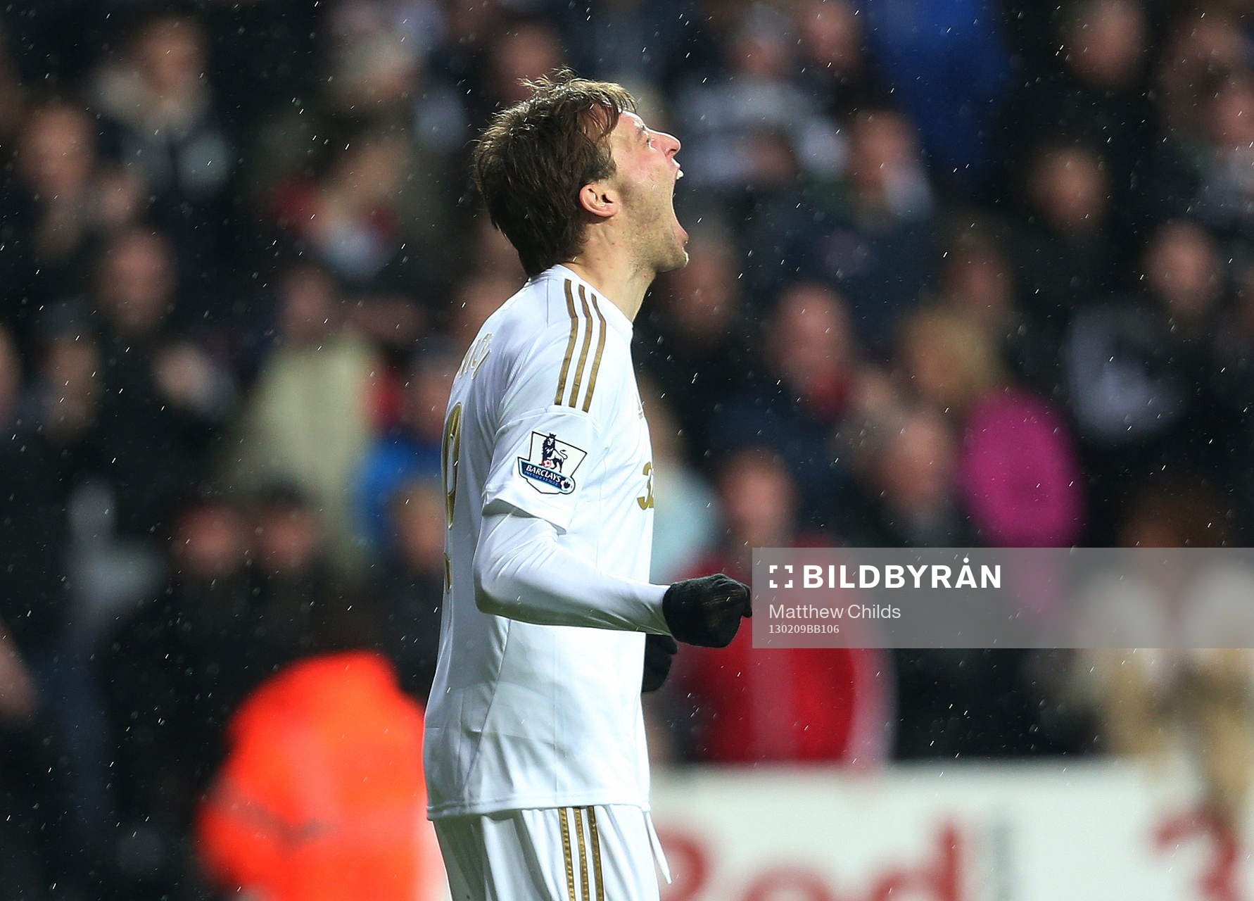 l - Swansea City v Queens Park Rangers - Barclays Premier