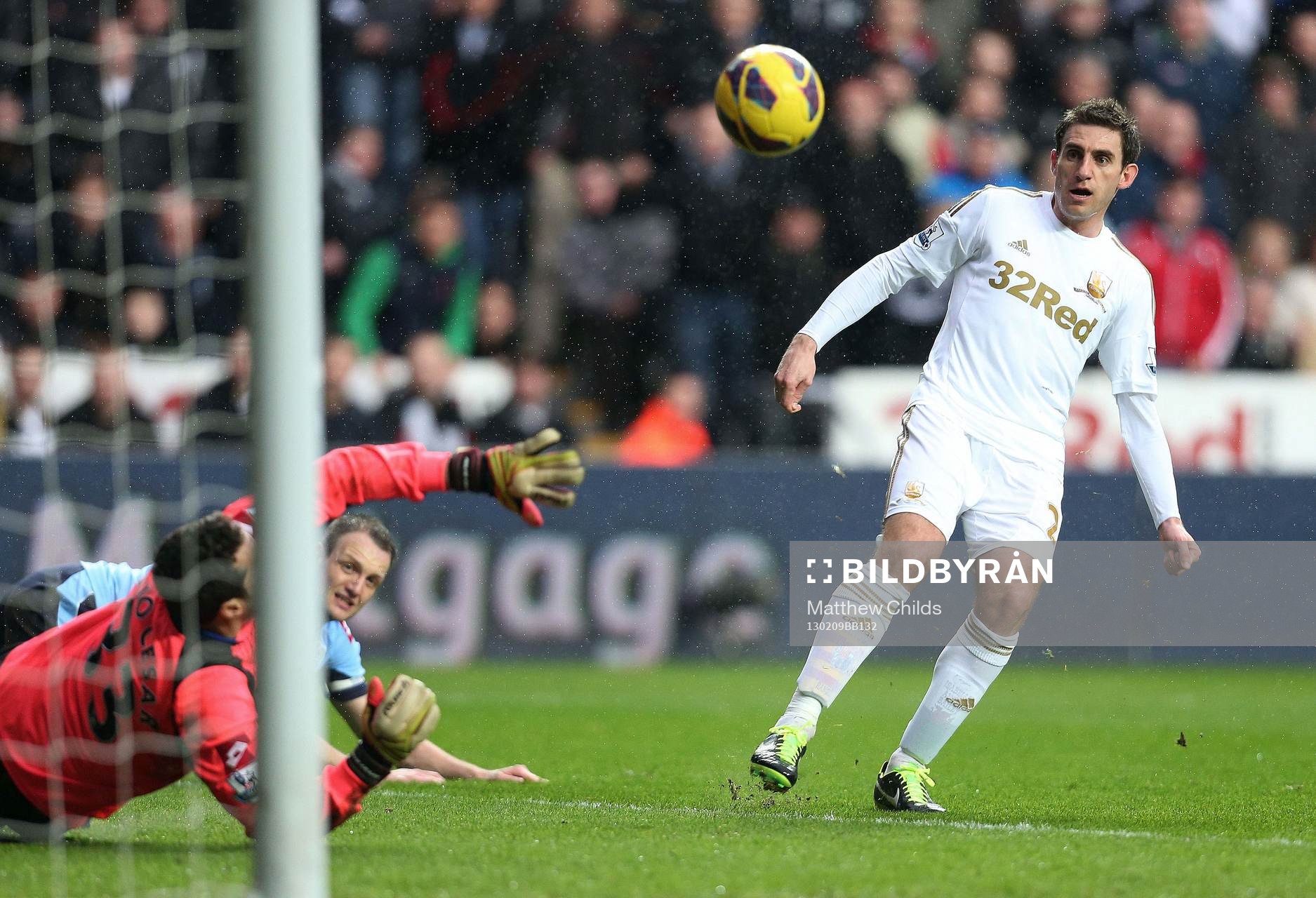 Football - Swansea City v Queens Park Rangers - Barclays