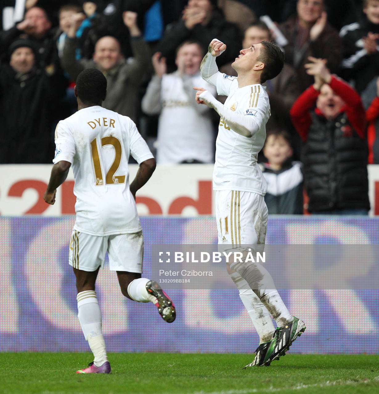 Football - Swansea City v Queens Park Rangers - Barclays
