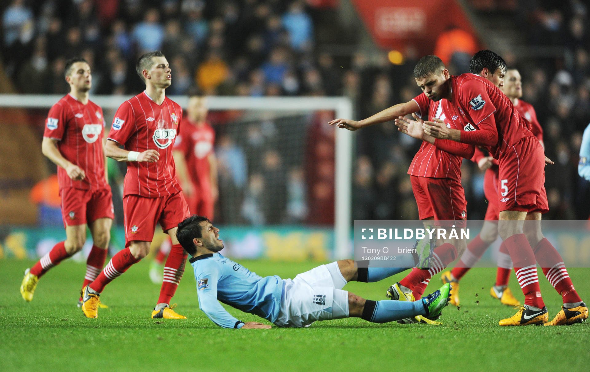 Football - Southampton v Manchester City - Barclays Premier