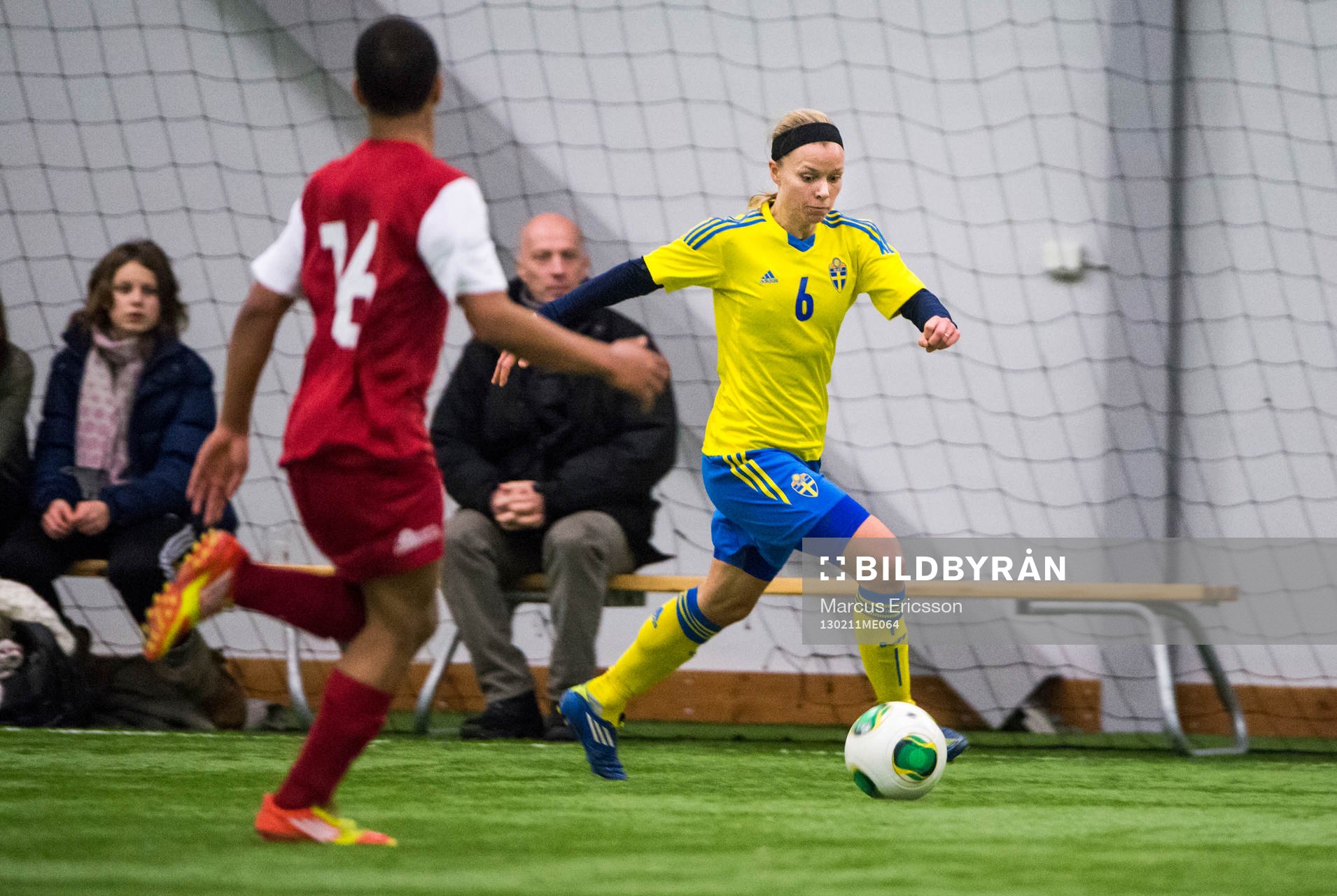 Fotboll, Träningsmatch, Dam, Sverige - Stockholm FA Boys Team: Sara Thunebro