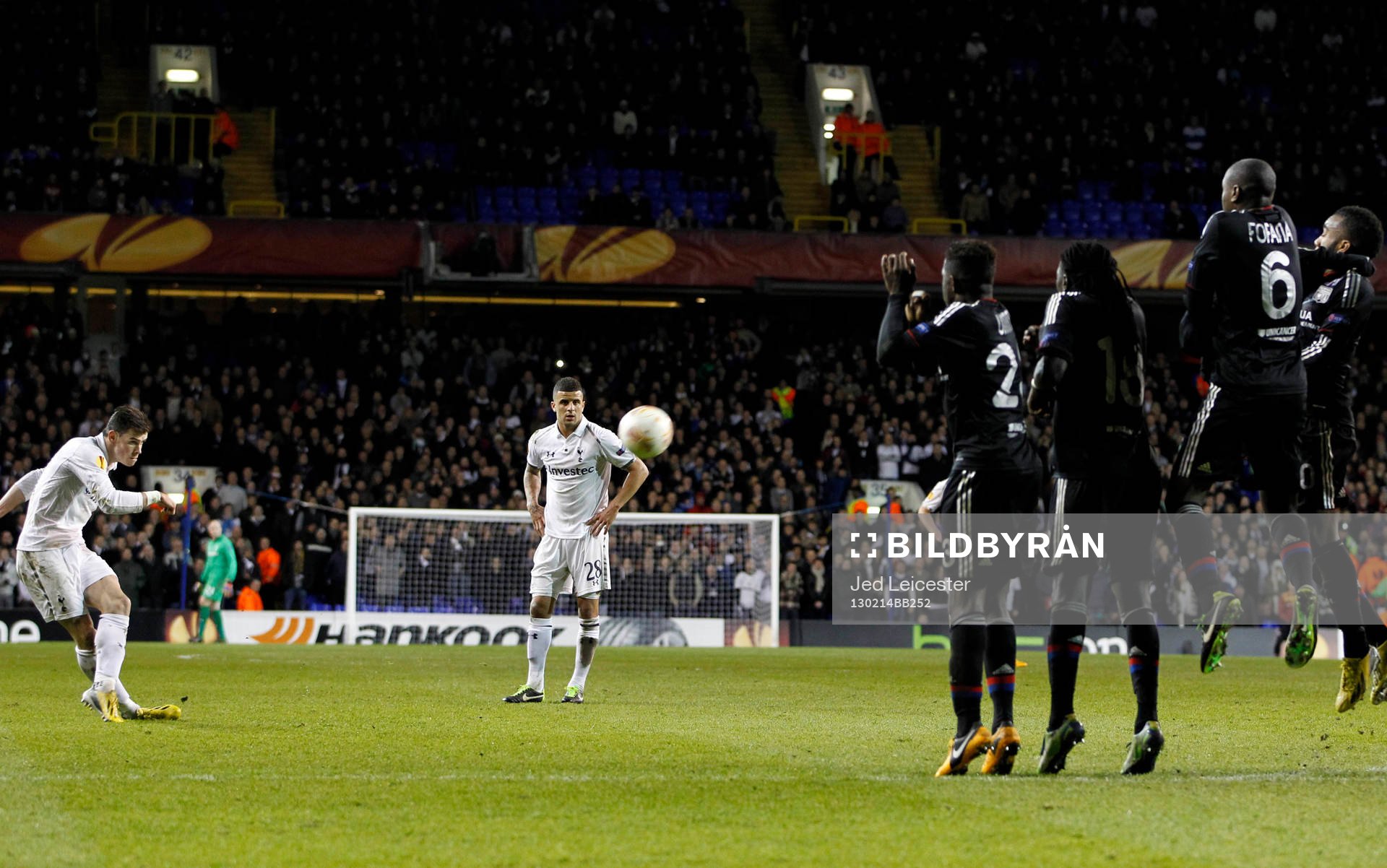 Football - Tottenham Hotspur v Olympique Lyonnais - UEFA