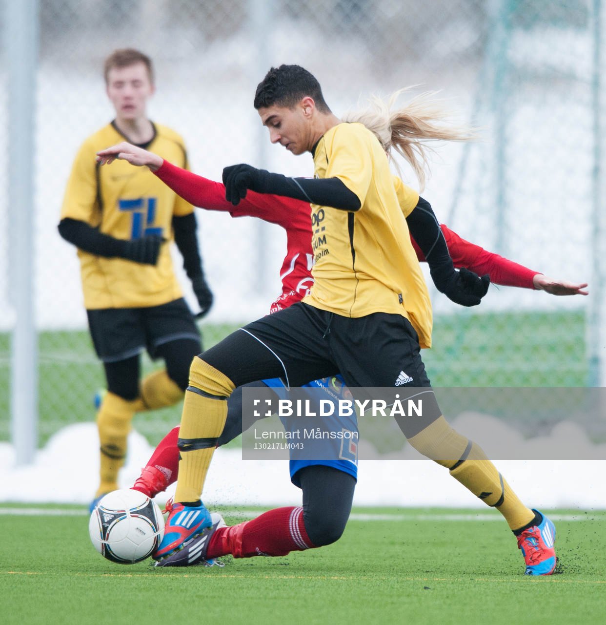 Laif Mirée, Hässleholm, killar mot tjejer