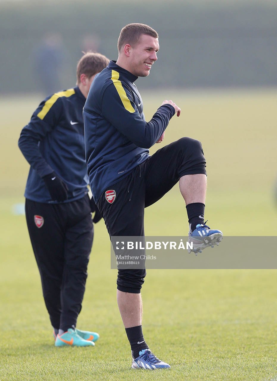 Football - Arsenal Training - Arsenal Training Ground -