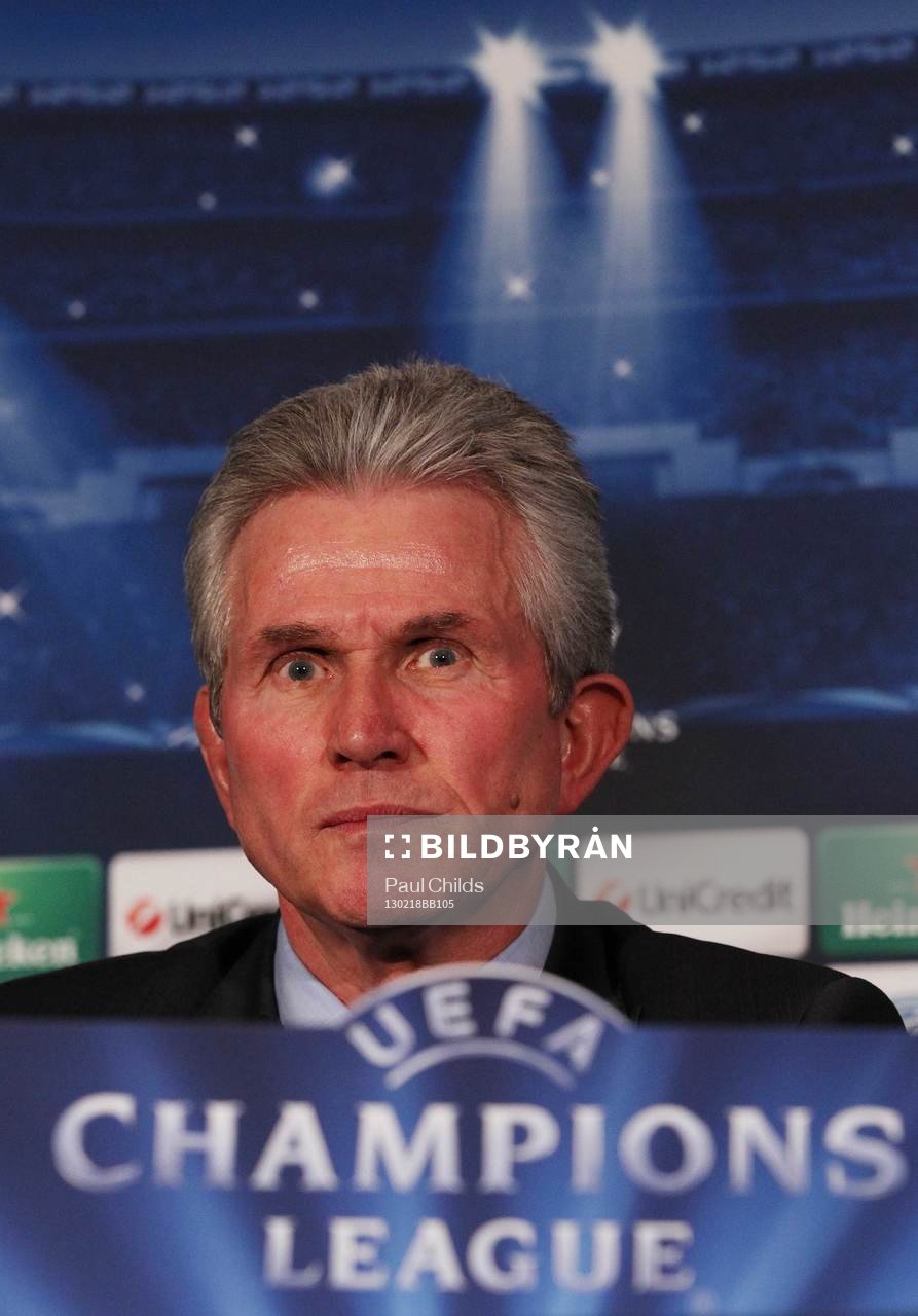Football - Bayern Munich Press Conference - Landmark Hotel,