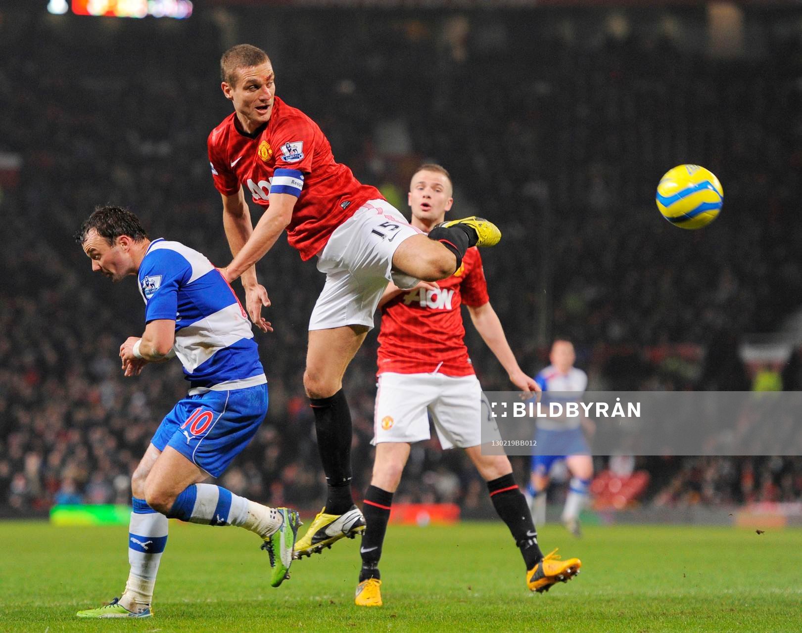 Nemanja Vidic / Noel Hunt  - 18.02.2013 - Manchester United