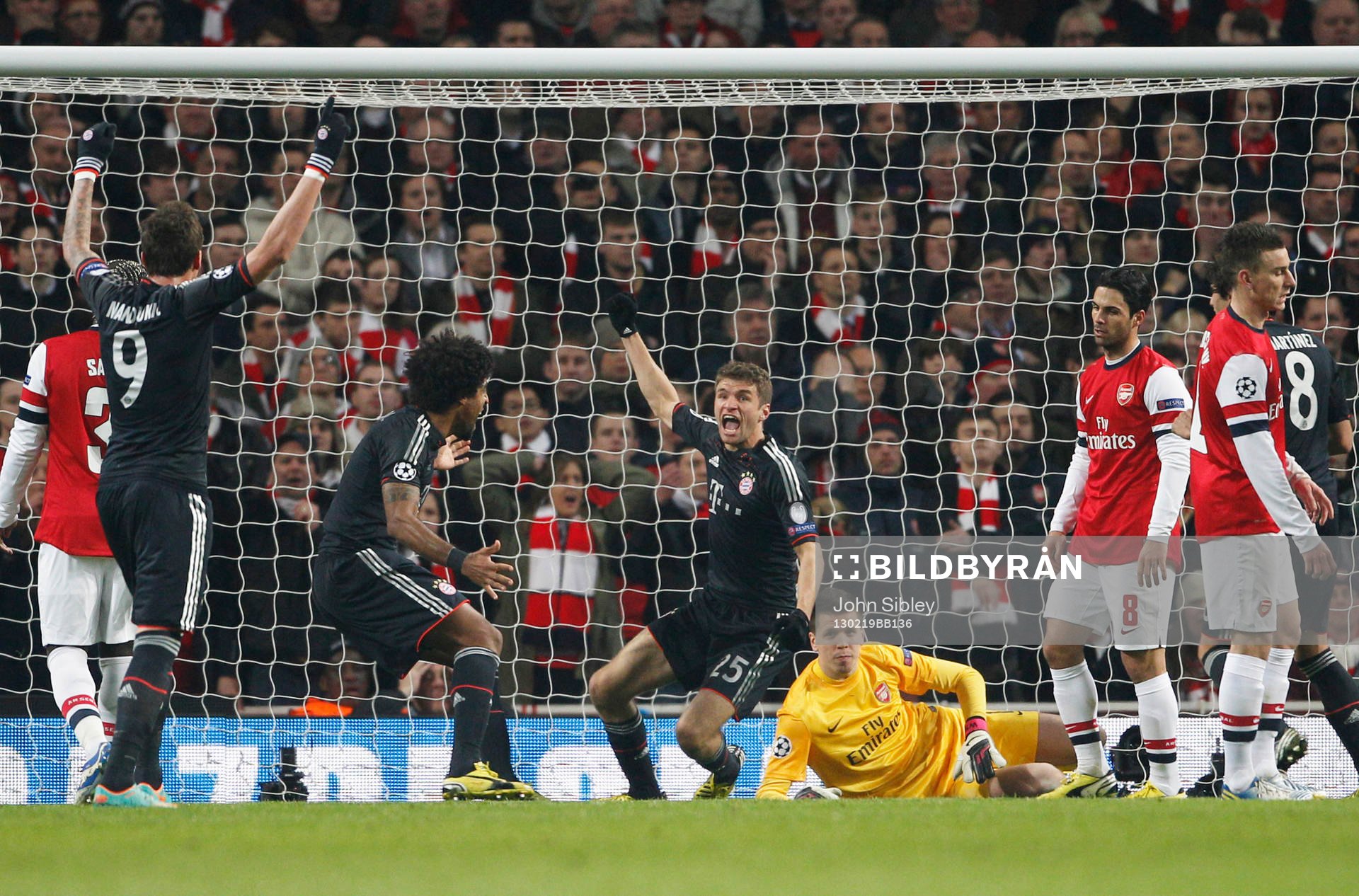 Football - Arsenal v Bayern Munich - UEFA Champions League
