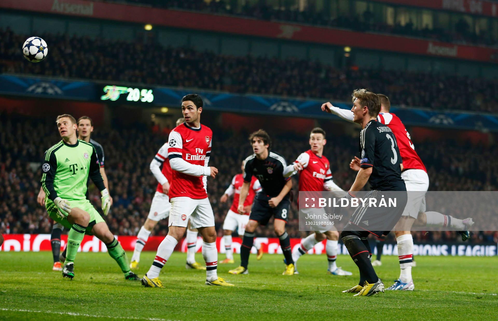 Football - Arsenal v Bayern Munich - UEFA Champions League