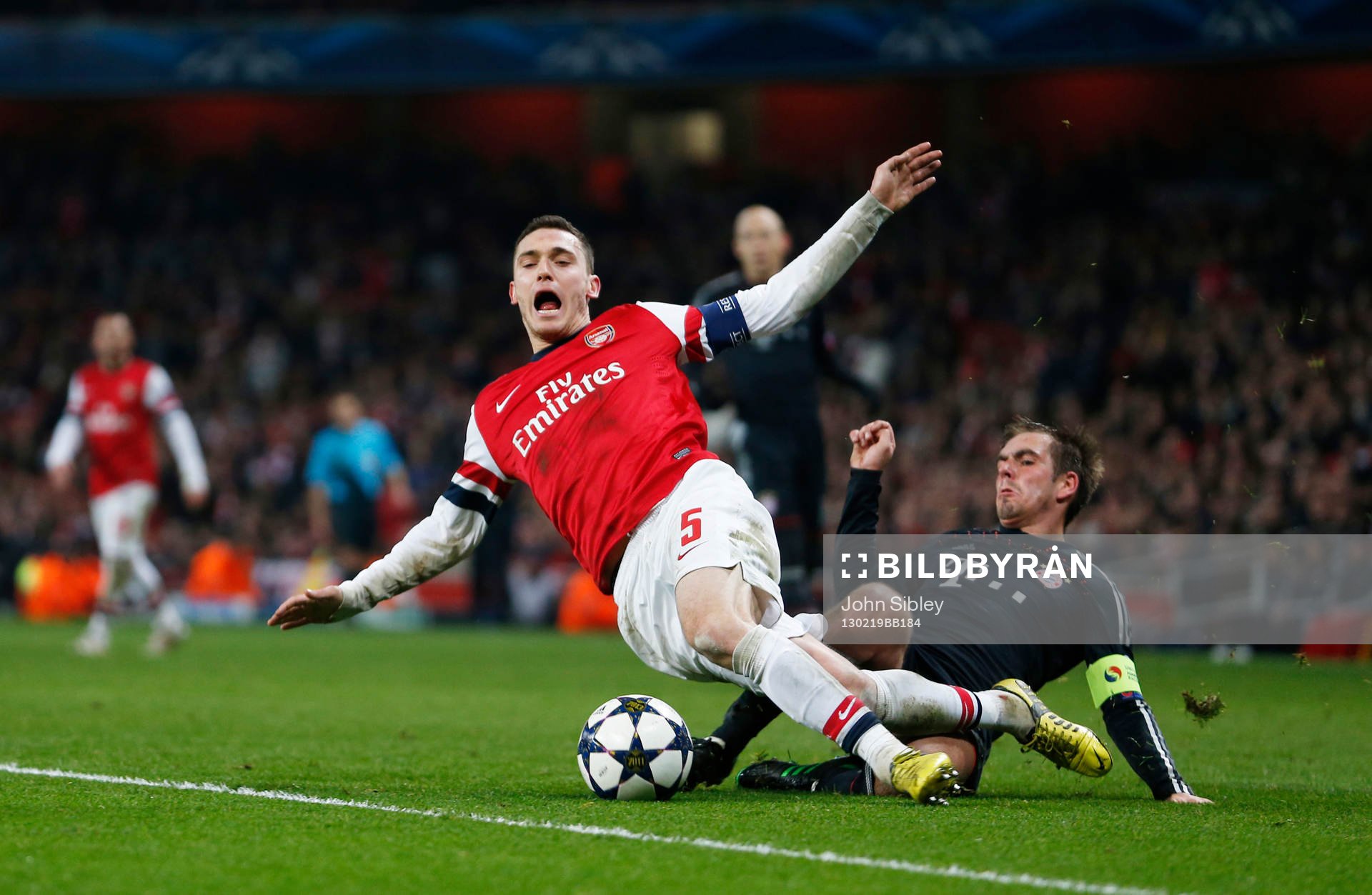 Football - Arsenal v Bayern Munich - UEFA Champions League