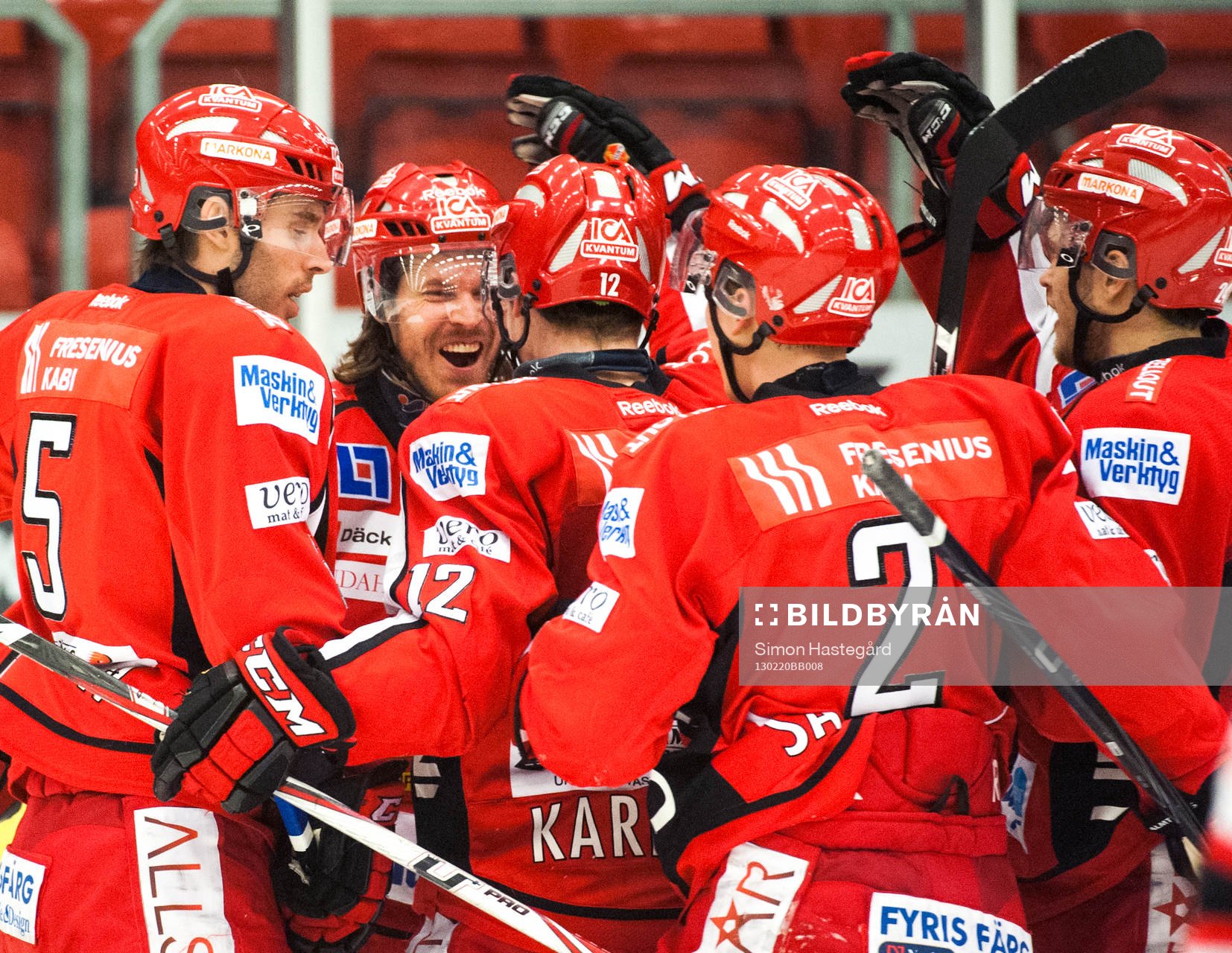 jubel när Johan Berggren, Almtuna, gjort 1-0