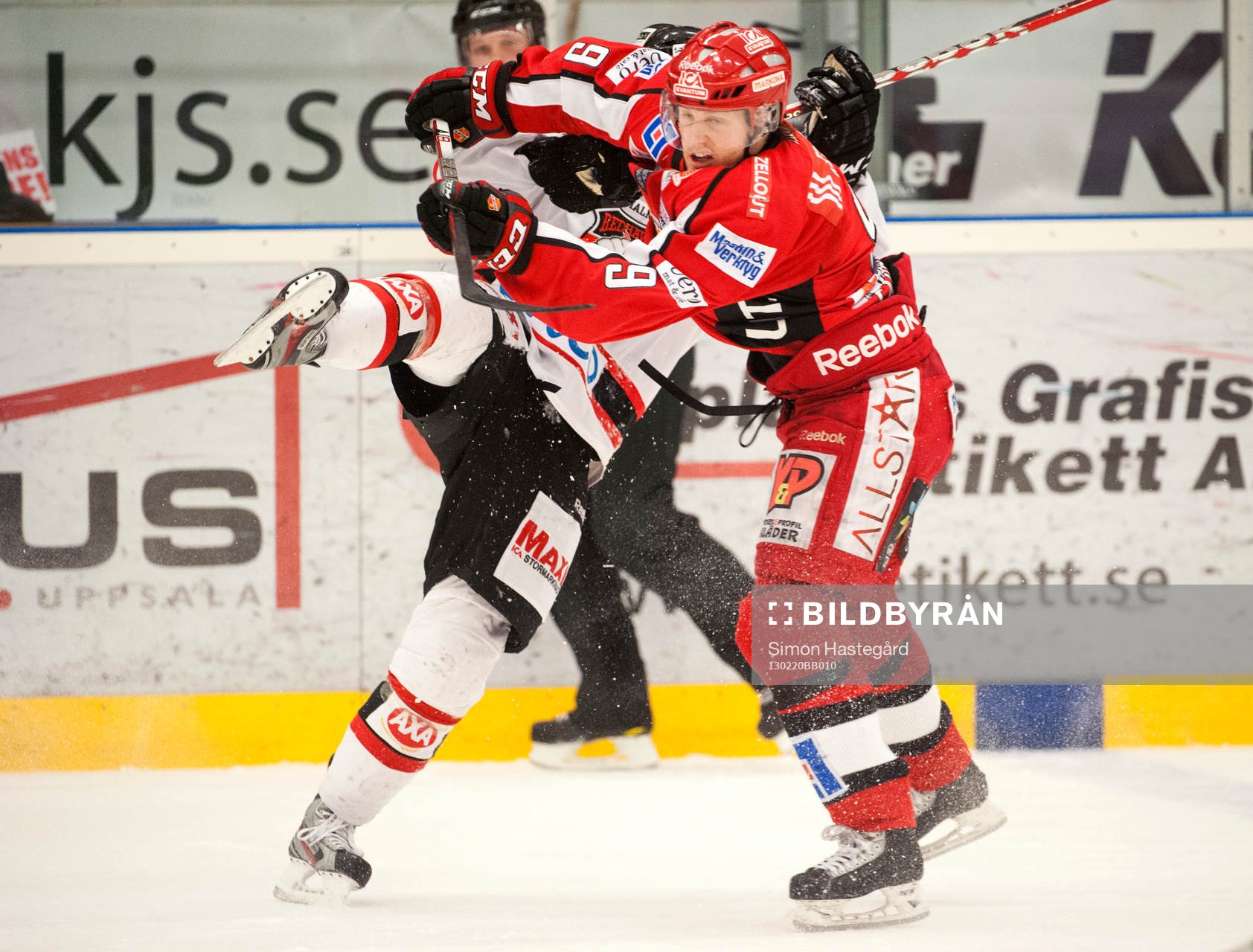 Emil Sandin, Almtuna, trycker till Philip Hersby, Malmö