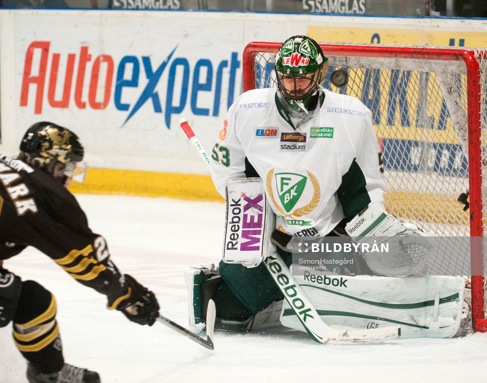 Mattias Janmark, AIK, lägger ett skott på Alexander