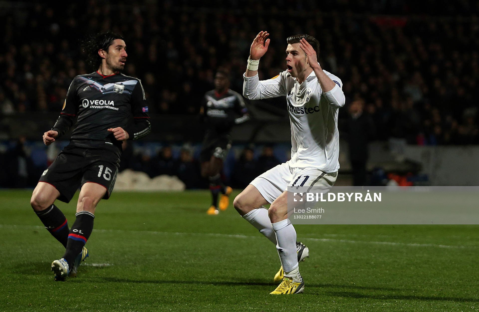 Football - Olympique Lyonnais v Tottenham Hotspur - UEFA