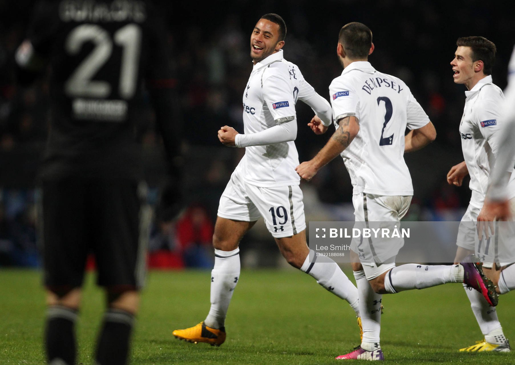 Football - Olympique Lyonnais v Tottenham Hotspur - UEFA