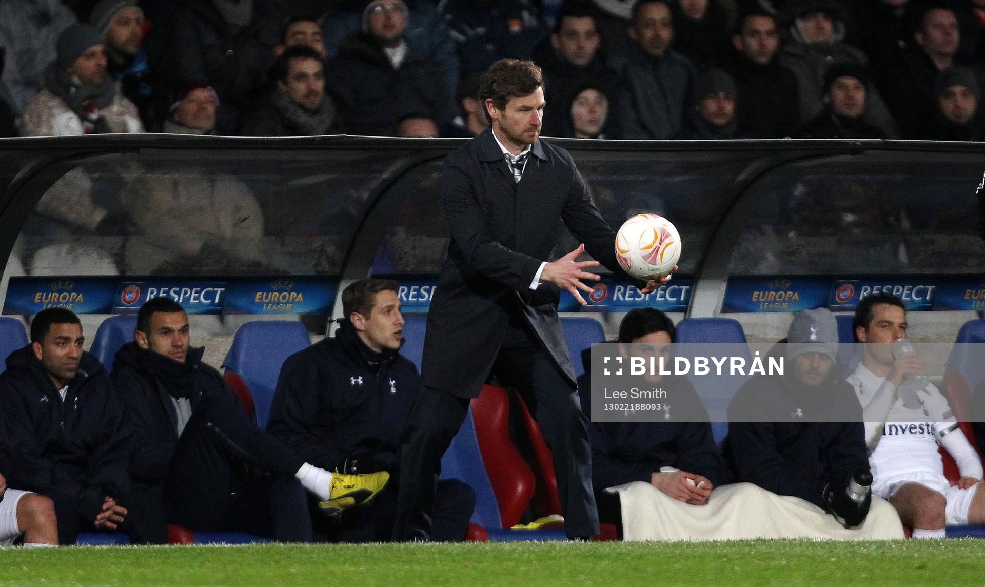 Football - Olympique Lyonnais v Tottenham Hotspur - UEFA