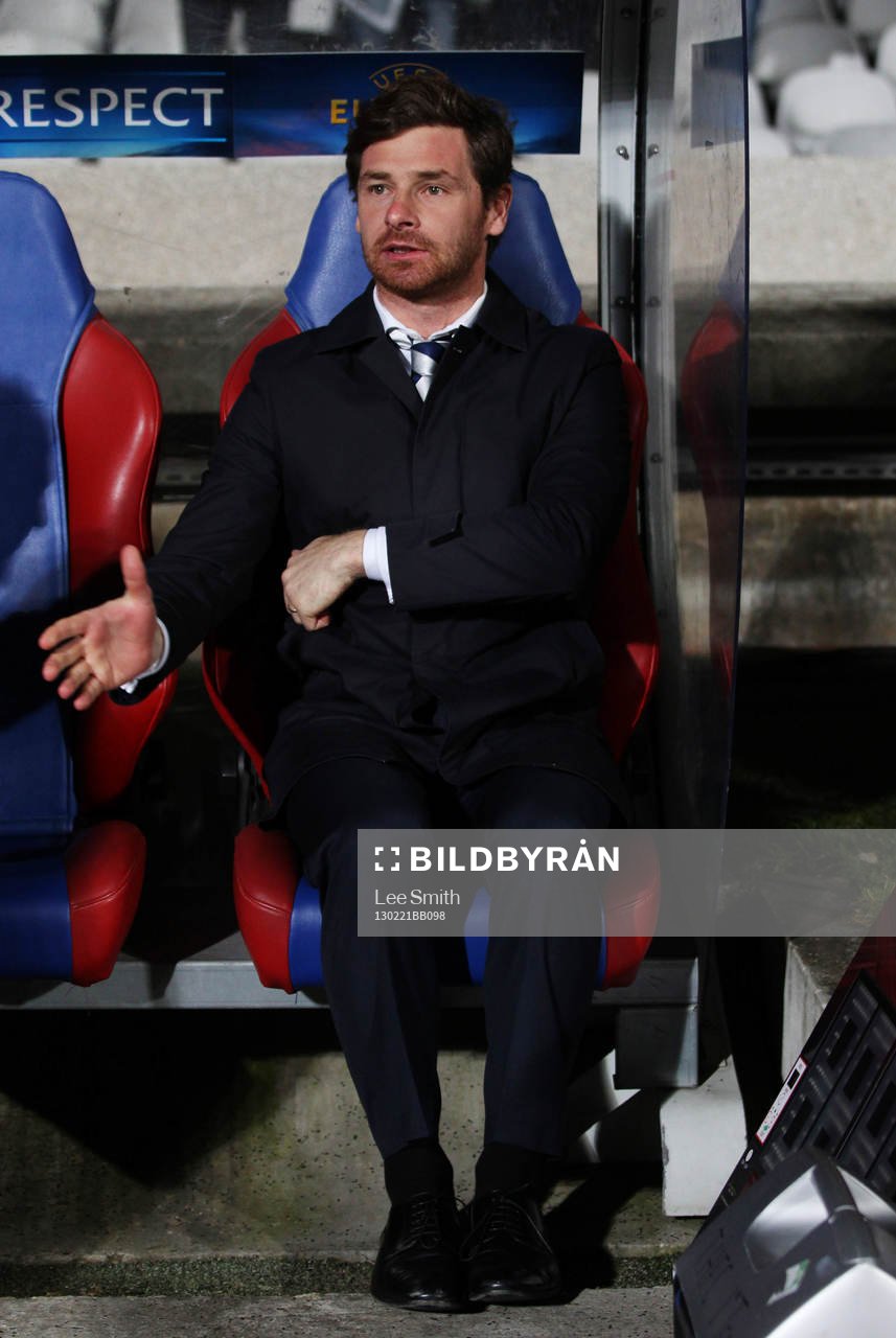 Football - Olympique Lyonnais v Tottenham Hotspur - UEFA
