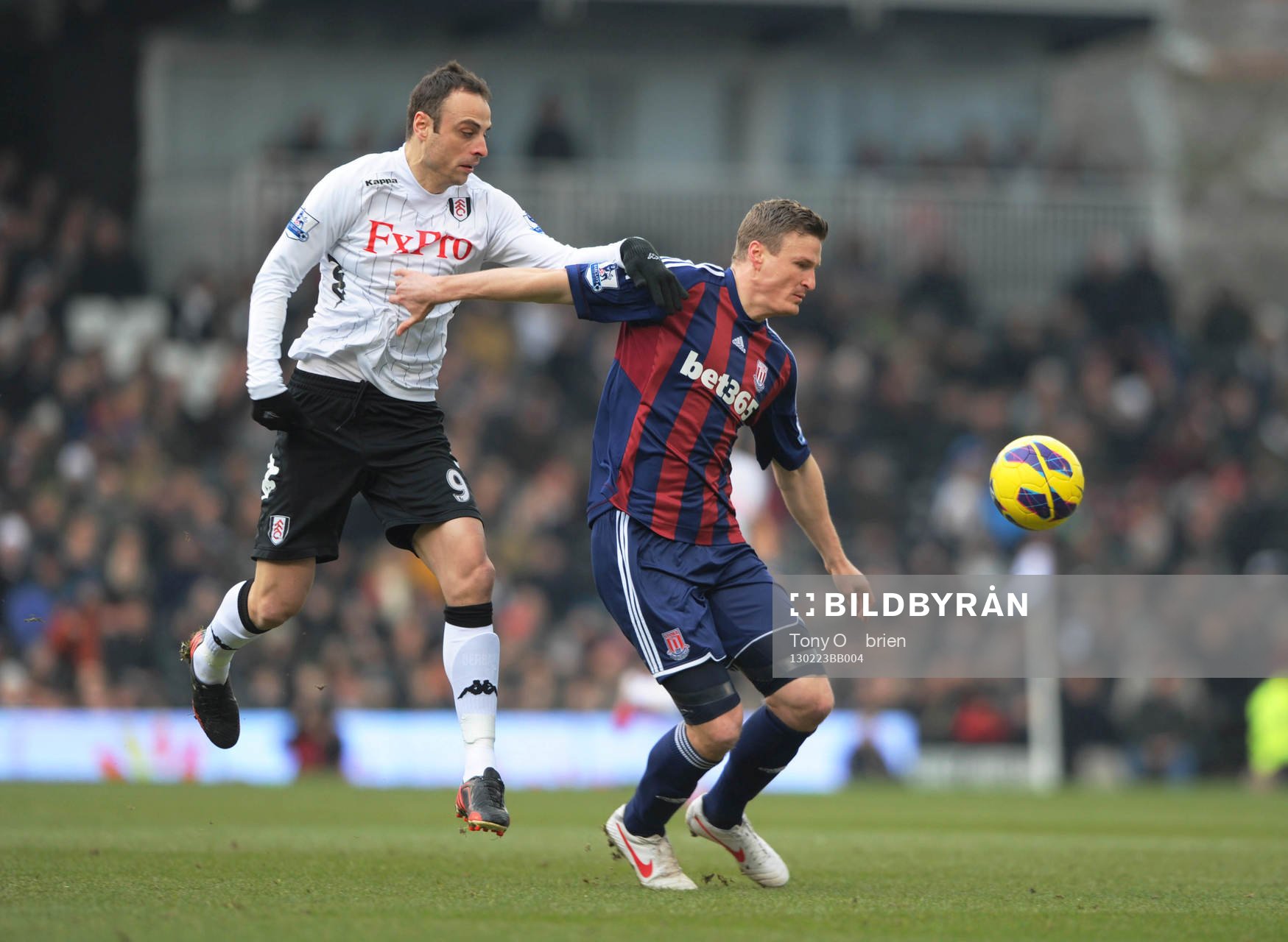 Football - Fulham v Stoke City - Barclays Premier League  -