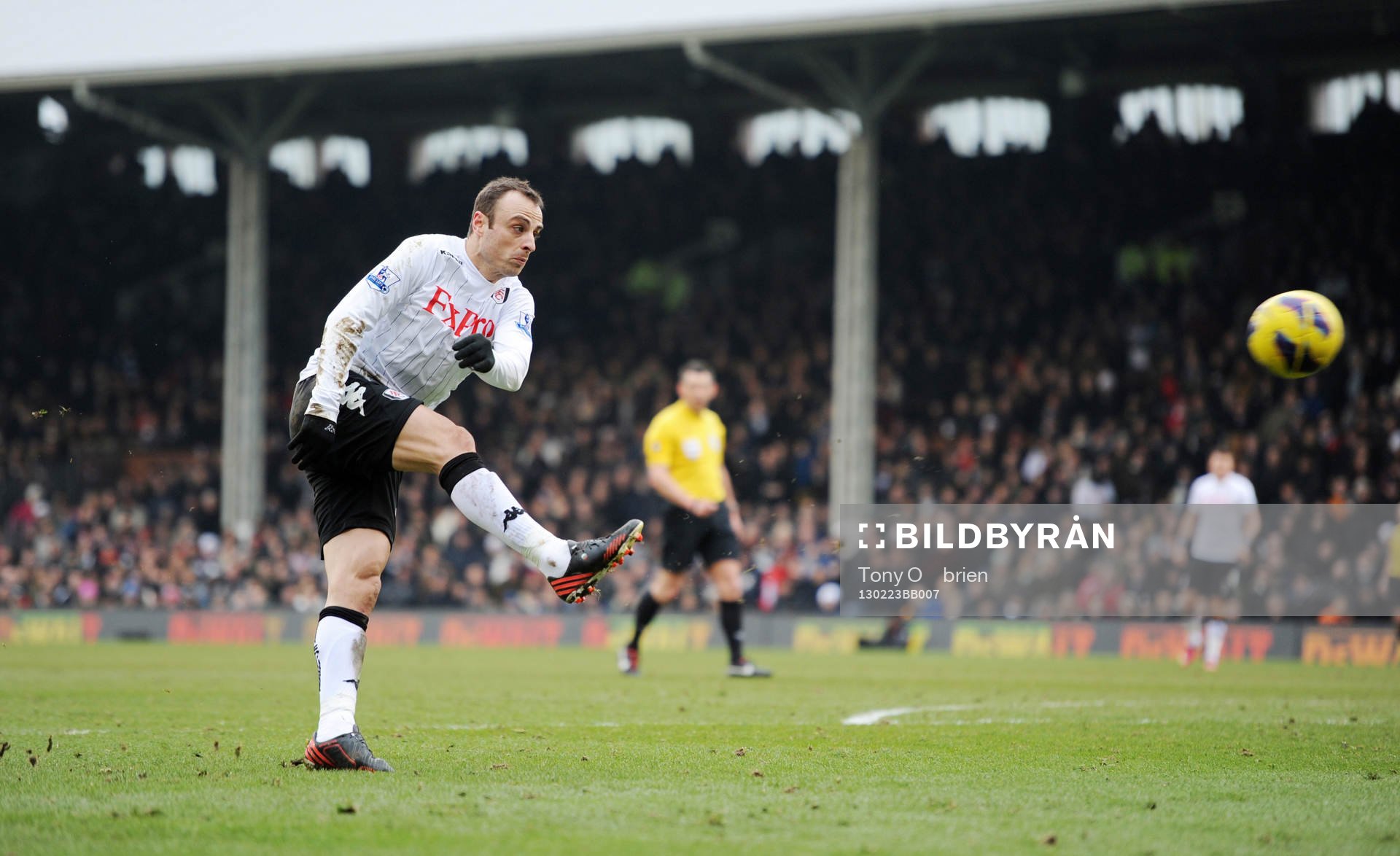 Football - Fulham v Stoke City - Barclays Premier League  -