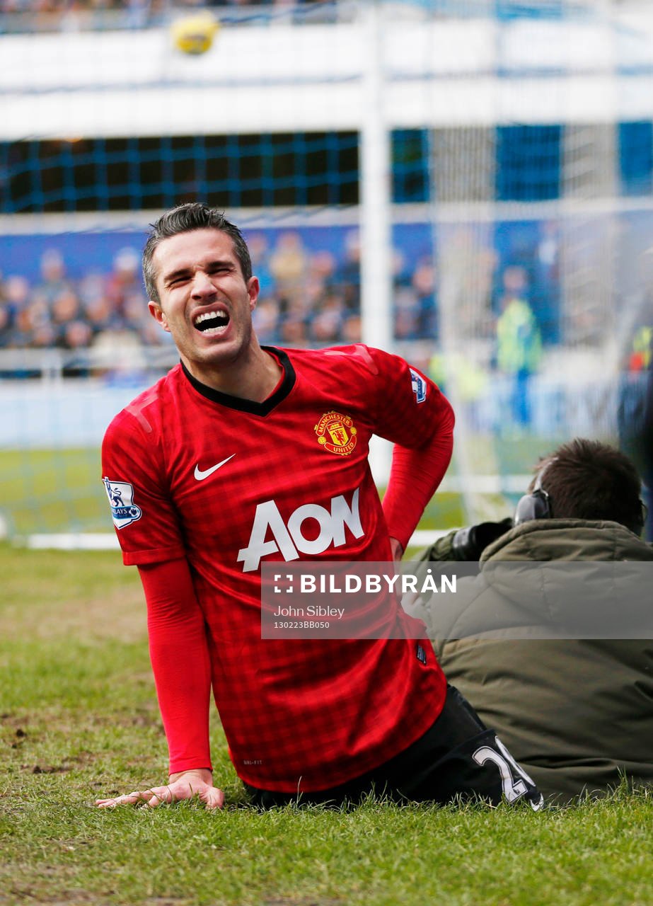 Football - Queens Park Rangers v Manchester United -