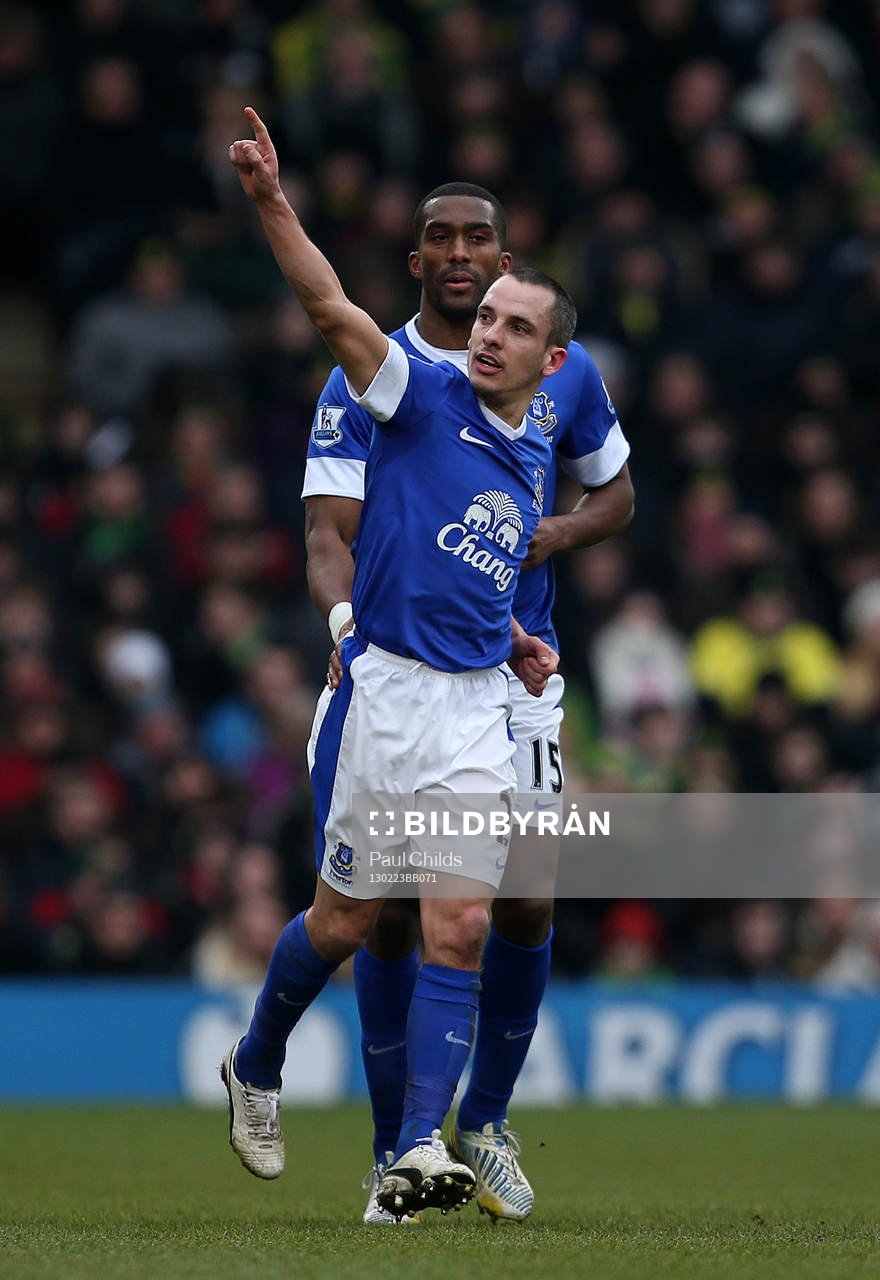 Football - Norwich City v Everton - Barclays Premier League