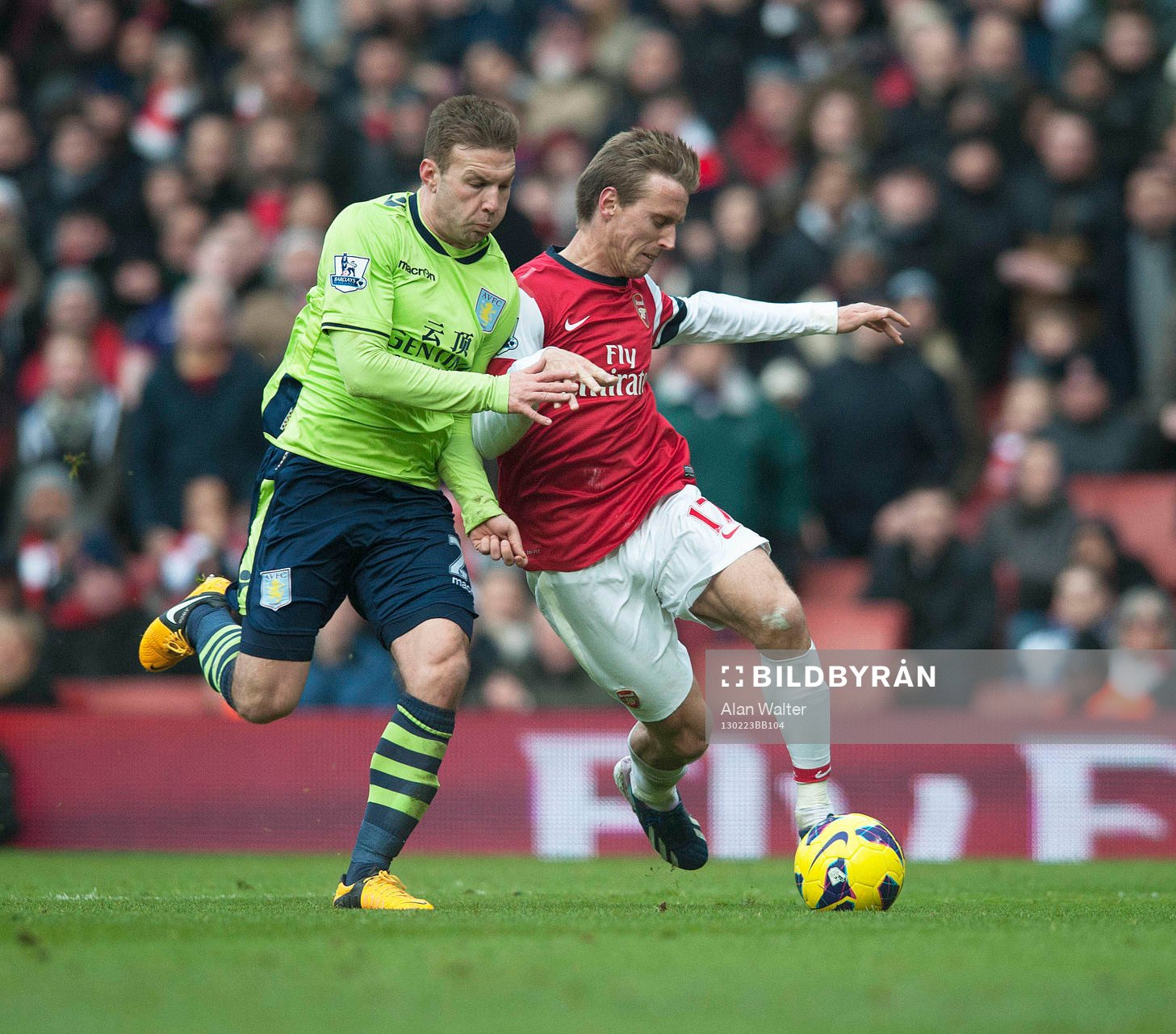 Football - Arsenal v Aston Villa - Barclays Premier League