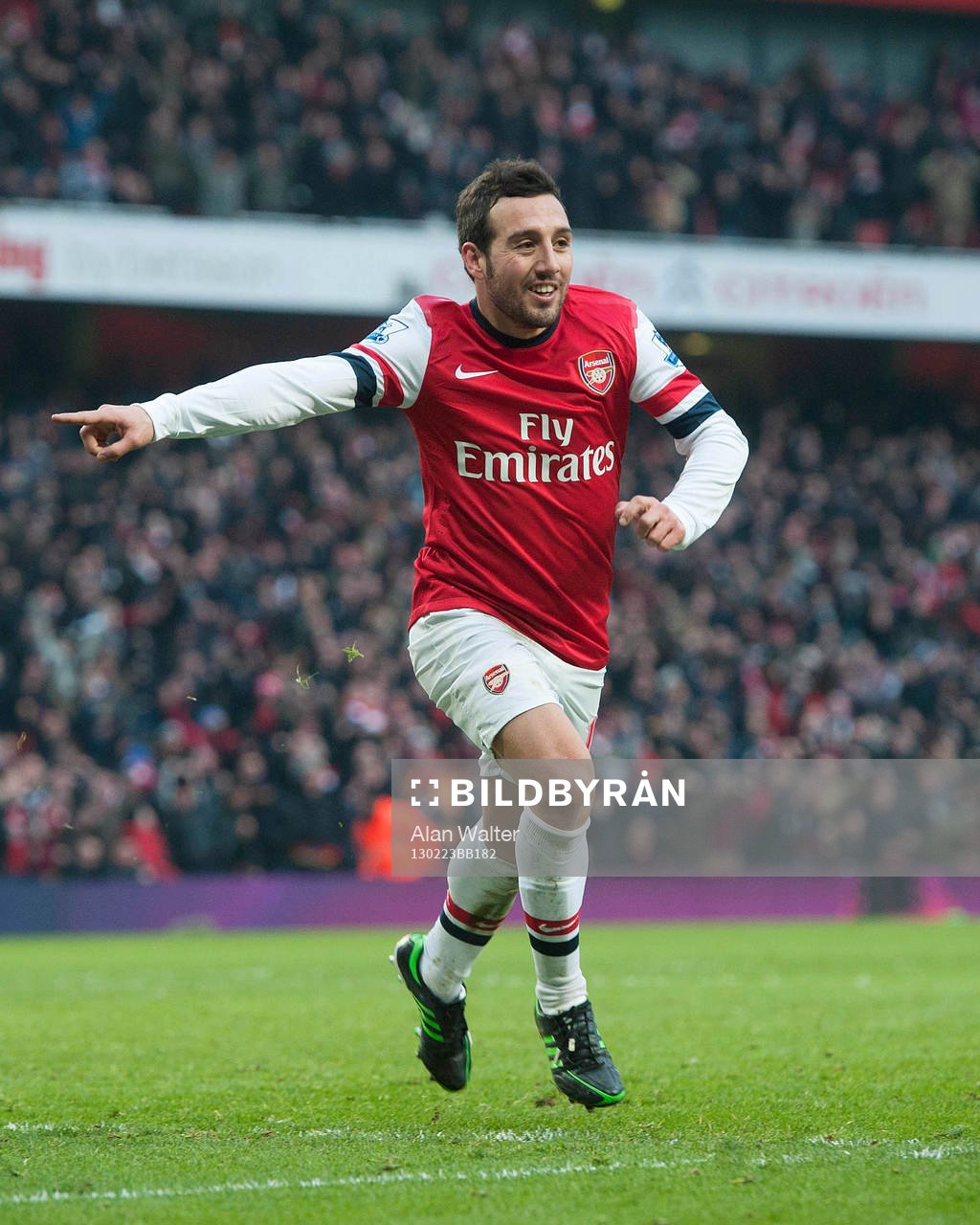Football - Arsenal v Aston Villa - Barclays Premier League